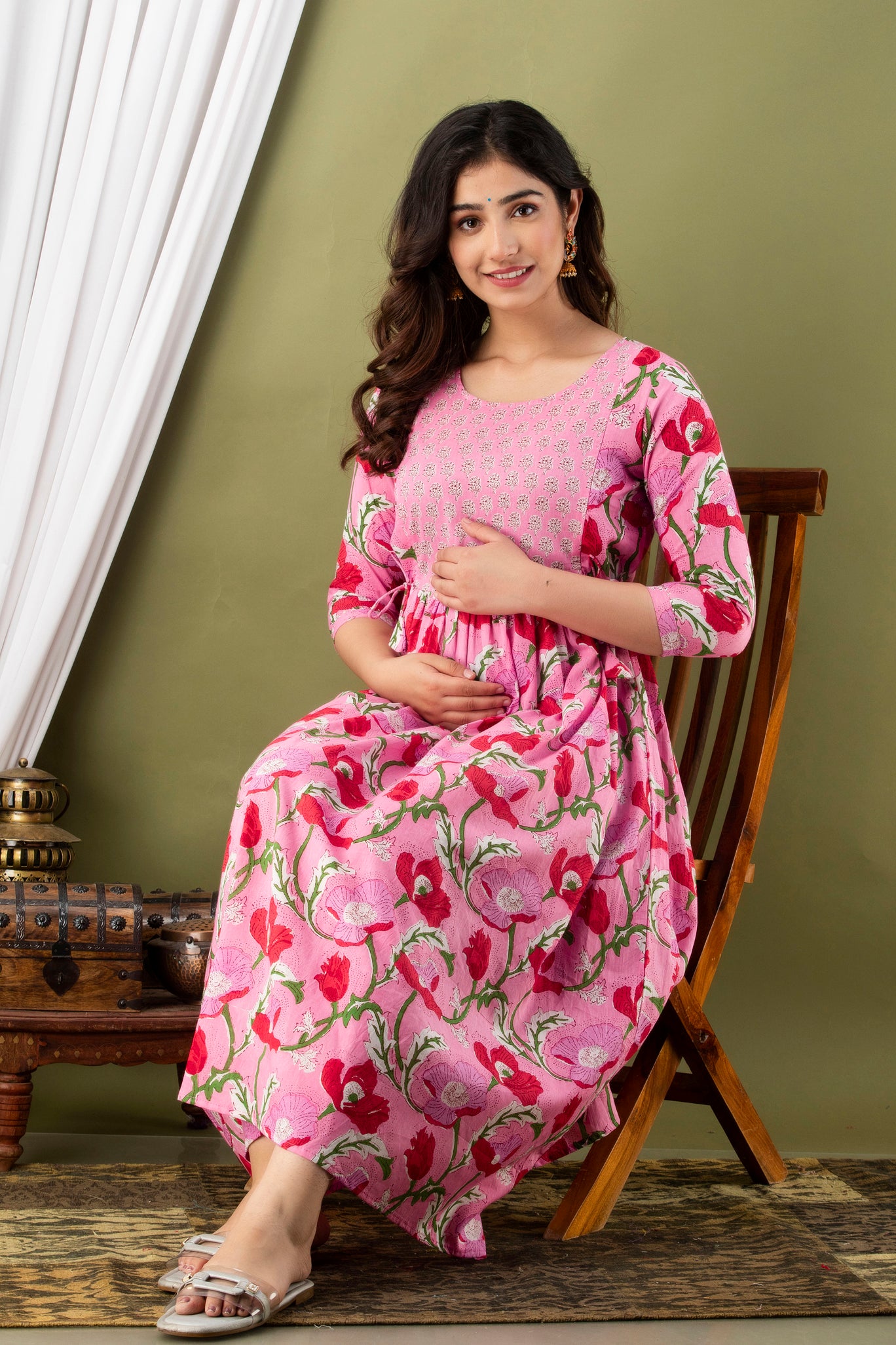 Majestic divas Cotton Pink Floral Jaal Printed Maternity Feeding Kurta Dress with Dual Zippers Secondary image