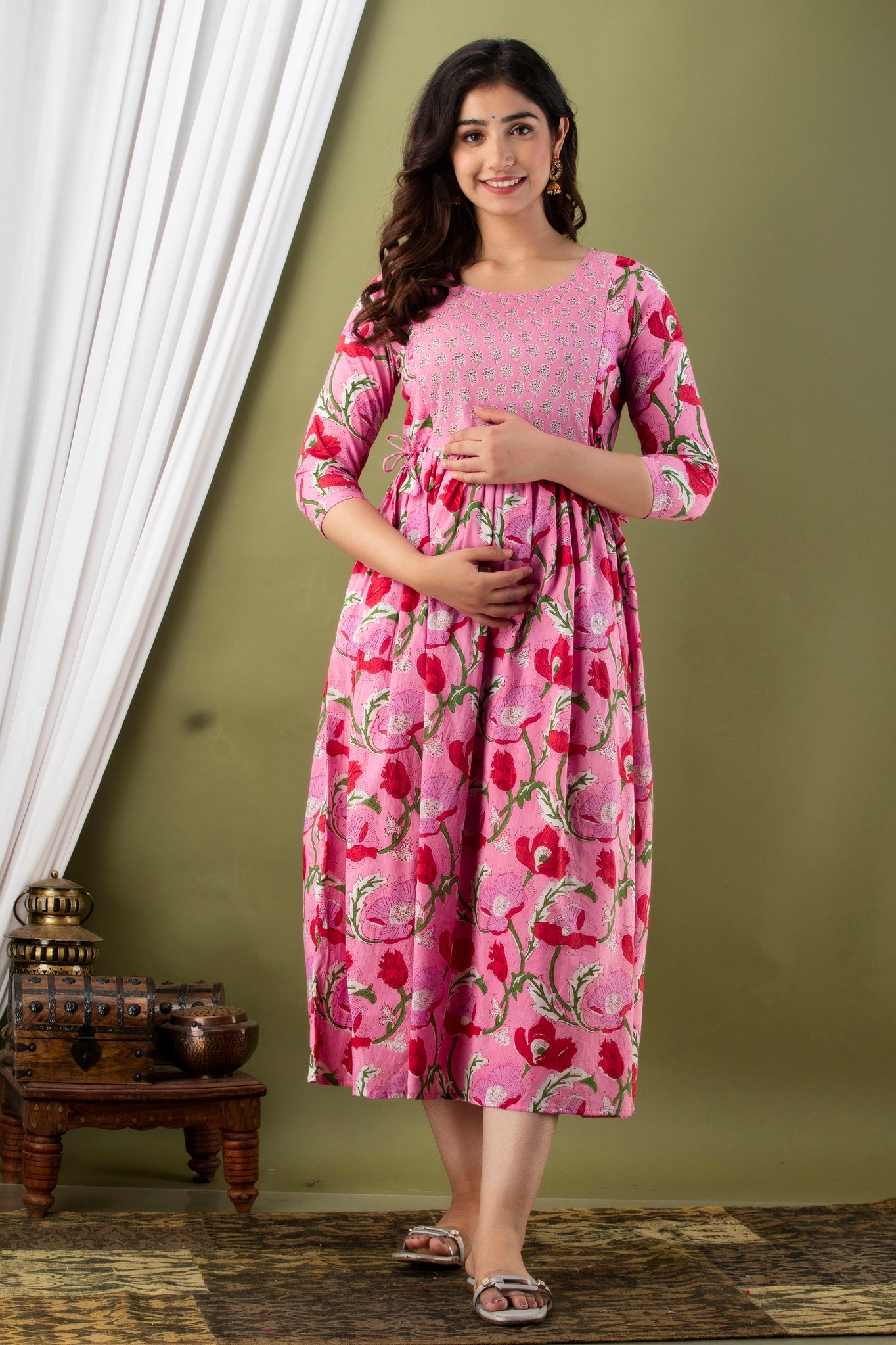Majestic divas Cotton Pink Floral Jaal Printed Maternity Feeding Kurta Dress with Dual Zippers