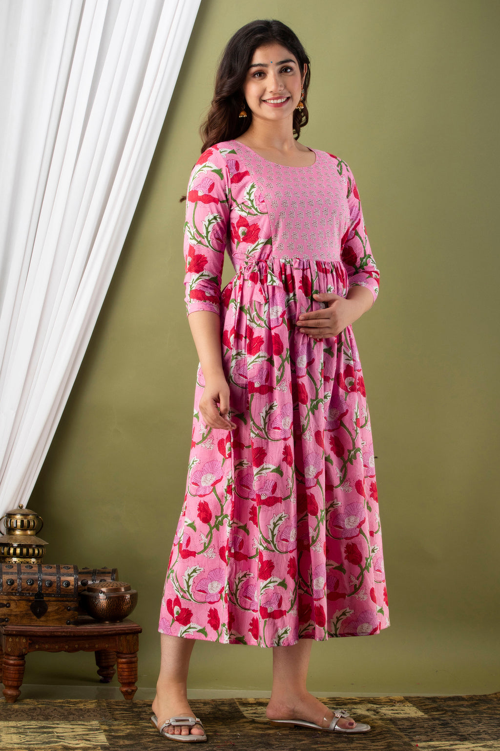 Majestic divas Cotton Pink Floral Jaal Printed Maternity Feeding Kurta Dress with Dual Zippers