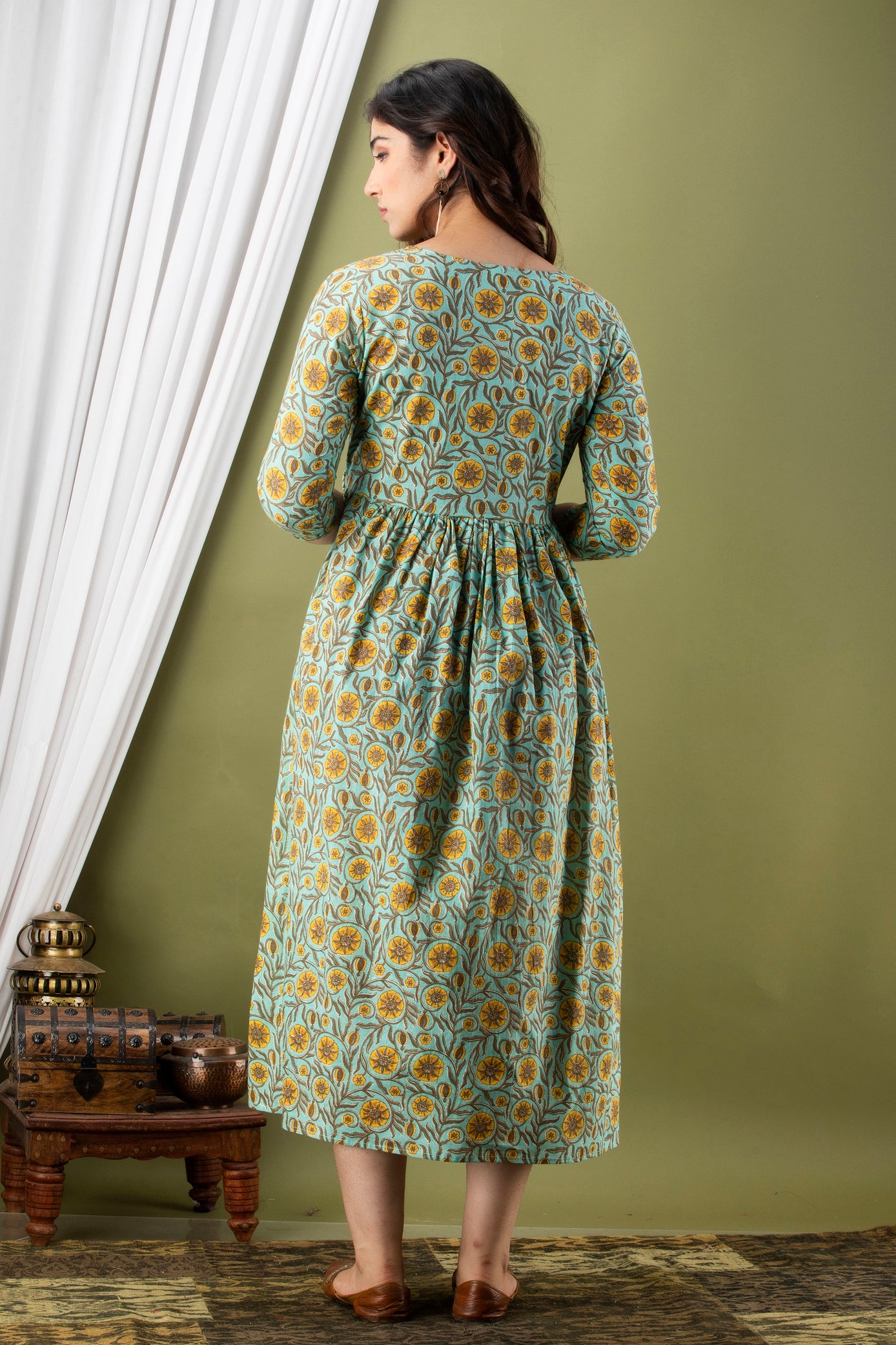 Majestic divas Cotton Aqua Blue Yellow Floral Jaal & Buta Printed Maternity Feeding Kurta Dress with Dual Zippers Secondary image