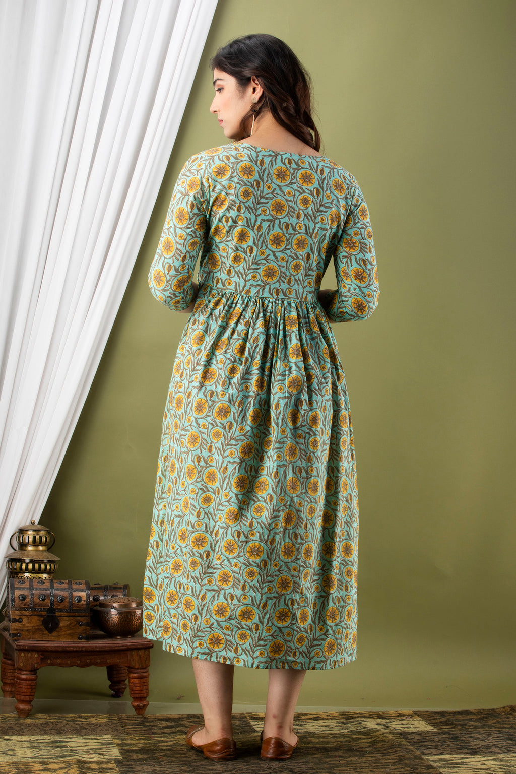 Majestic divas Cotton Aqua Blue Yellow Floral Jaal & Buta Printed Maternity Feeding Kurta Dress with Dual Zippers