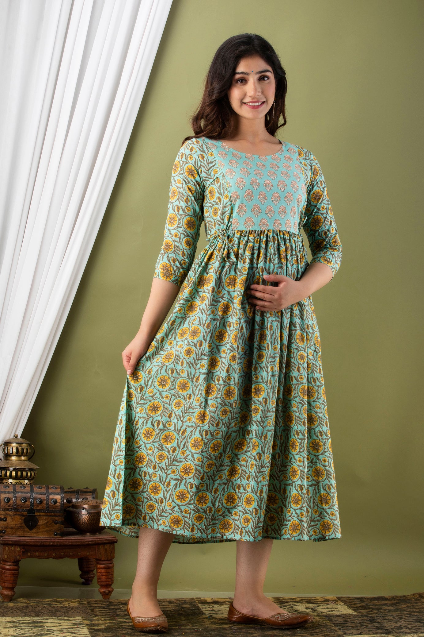 Majestic divas Cotton Aqua Blue Yellow Floral Jaal & Buta Printed Maternity Feeding Kurta Dress with Dual Zippers Main image