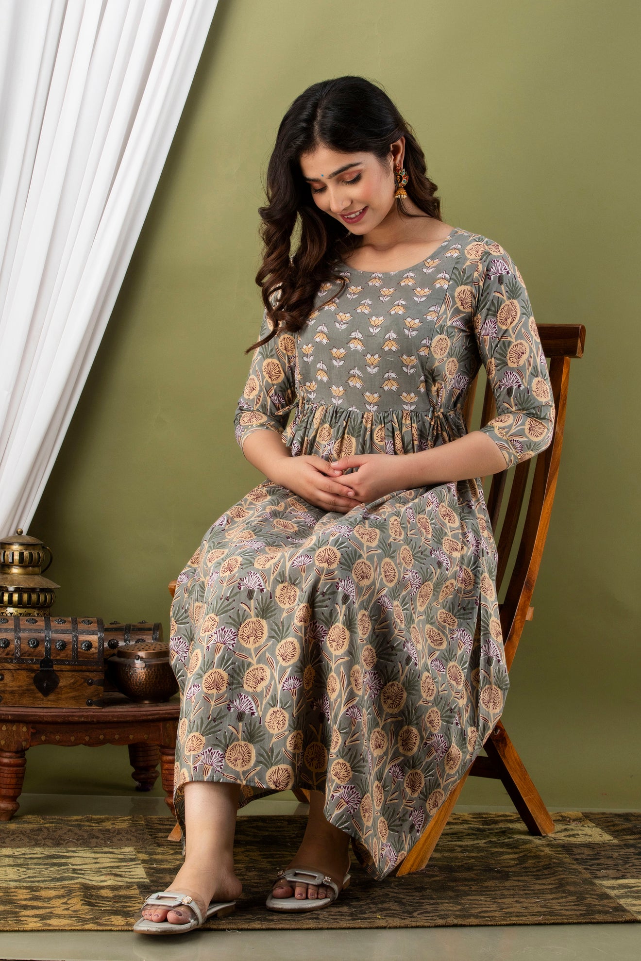 Majestic divas Cotton Sage Green Floral Buta Printed Maternity Feeding Kurta Dress with Dual Zippers