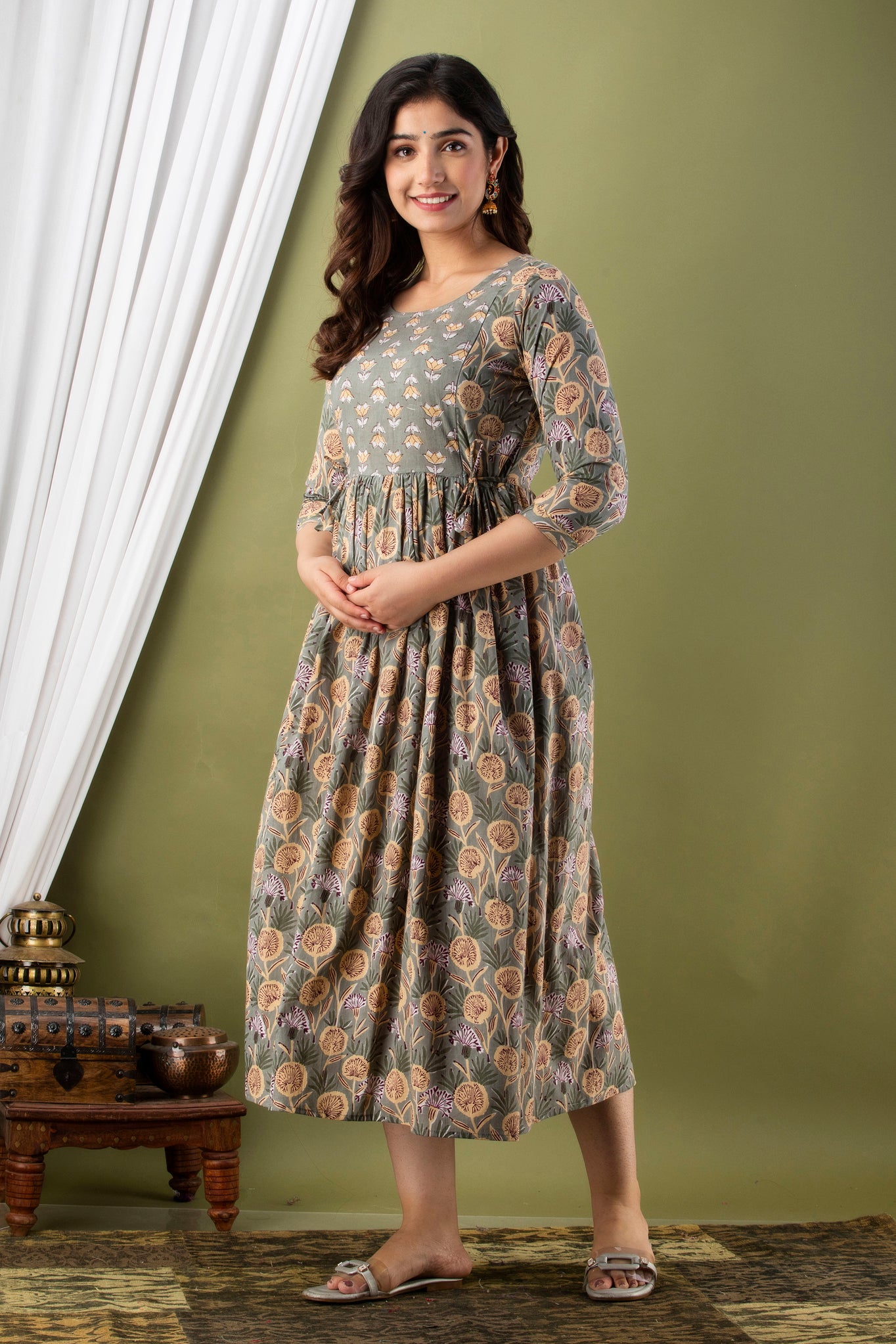 Majestic divas Cotton Sage Green Floral Buta Printed Maternity Feeding Kurta Dress with Dual Zippers Secondary image