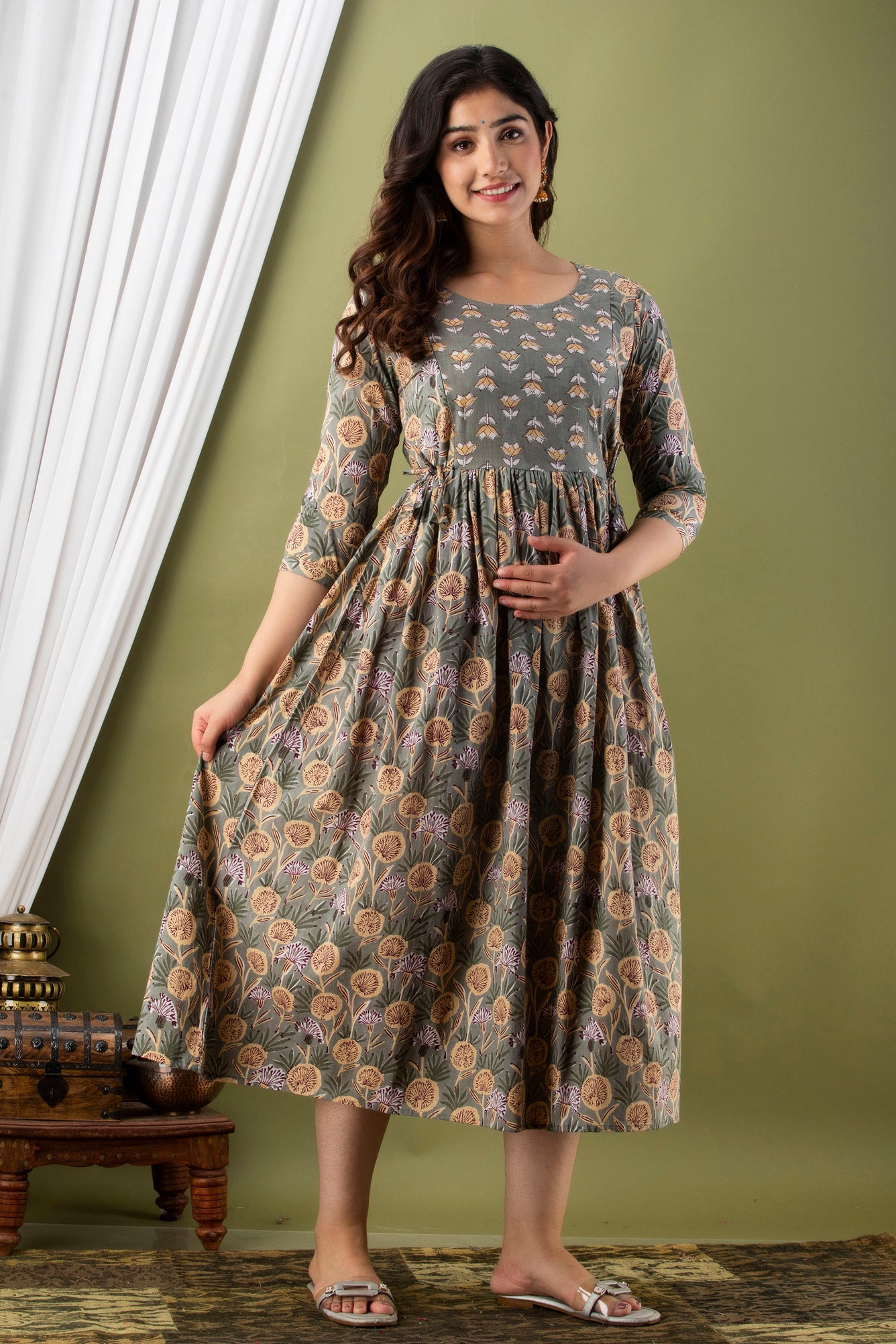 Majestic divas Cotton Sage Green Floral Buta Printed Maternity Feeding Kurta Dress with Dual Zippers
