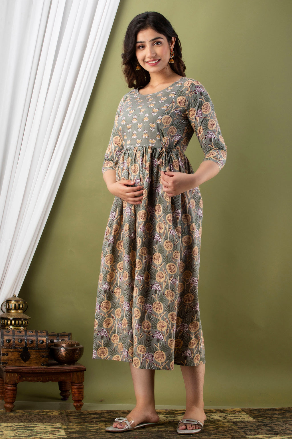 Majestic divas Cotton Sage Green Floral Buta Printed Maternity Feeding Kurta Dress with Dual Zippers