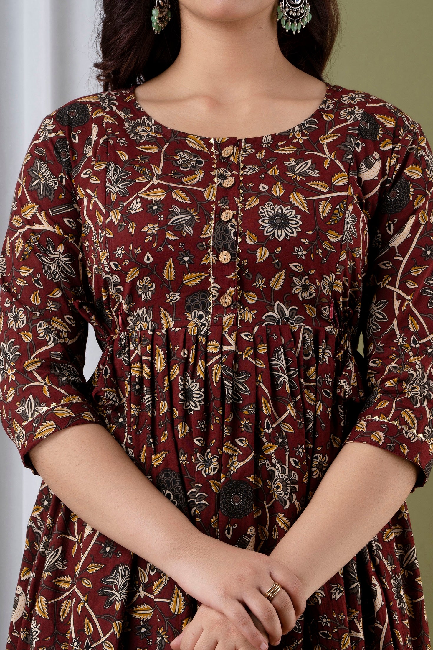 Majestic divas Cotton Maroon Floral & Bird Printed Maternity Feeding Kurta Dress with Dual Zippers