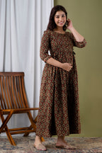 Majestic divas Cotton Maroon Heart Motif Printed Maternity Feeding Kurta Dress with Dual Zippers