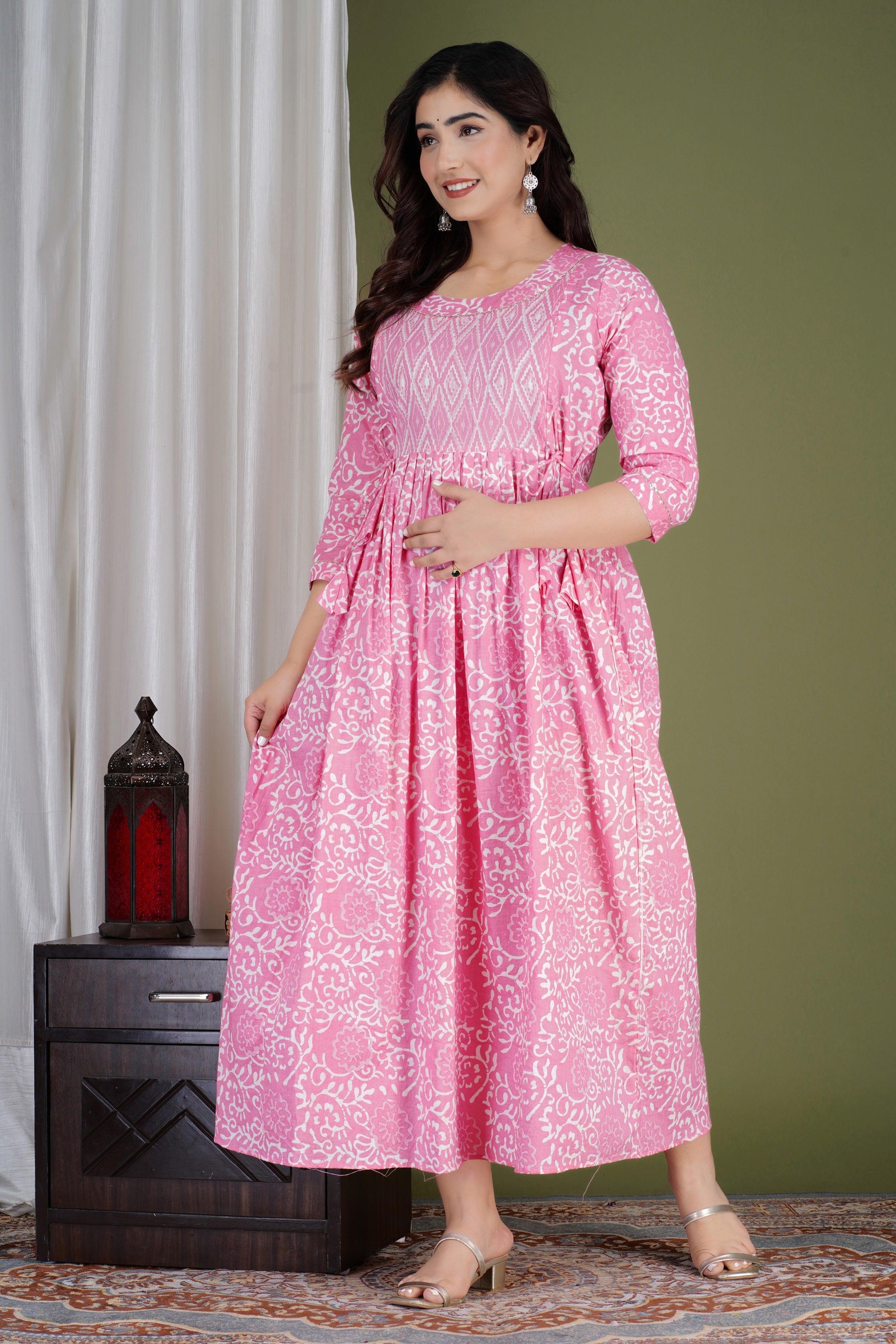 Majestic divas Cotton Pink Floral & Ikat Printed Maternity Feeding Kurta Dress with Dual Zippers & Side Tie-Up Main image