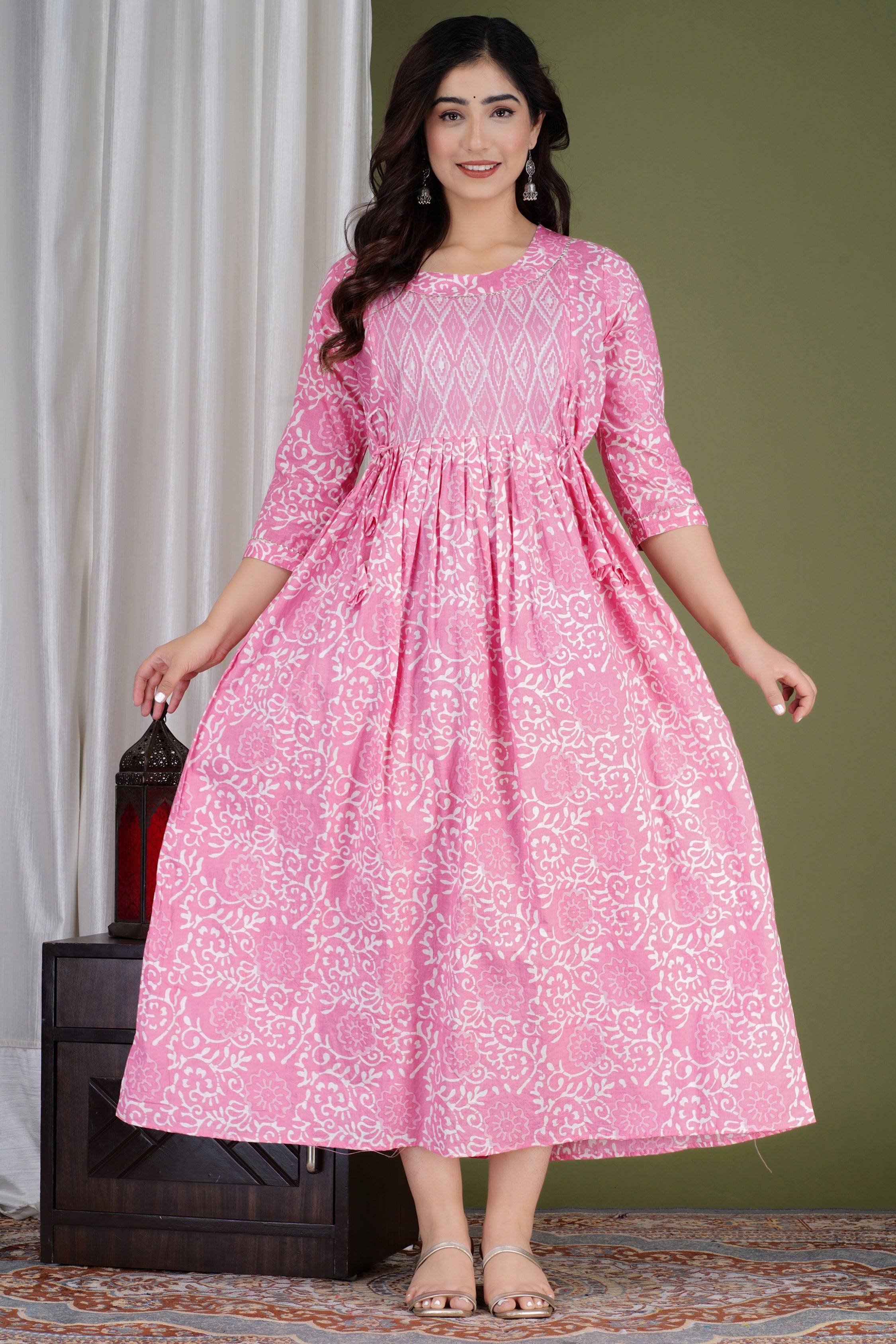 Majestic divas Cotton Pink Floral & Ikat Printed Maternity Feeding Kurta Dress with Dual Zippers & Side Tie-Up