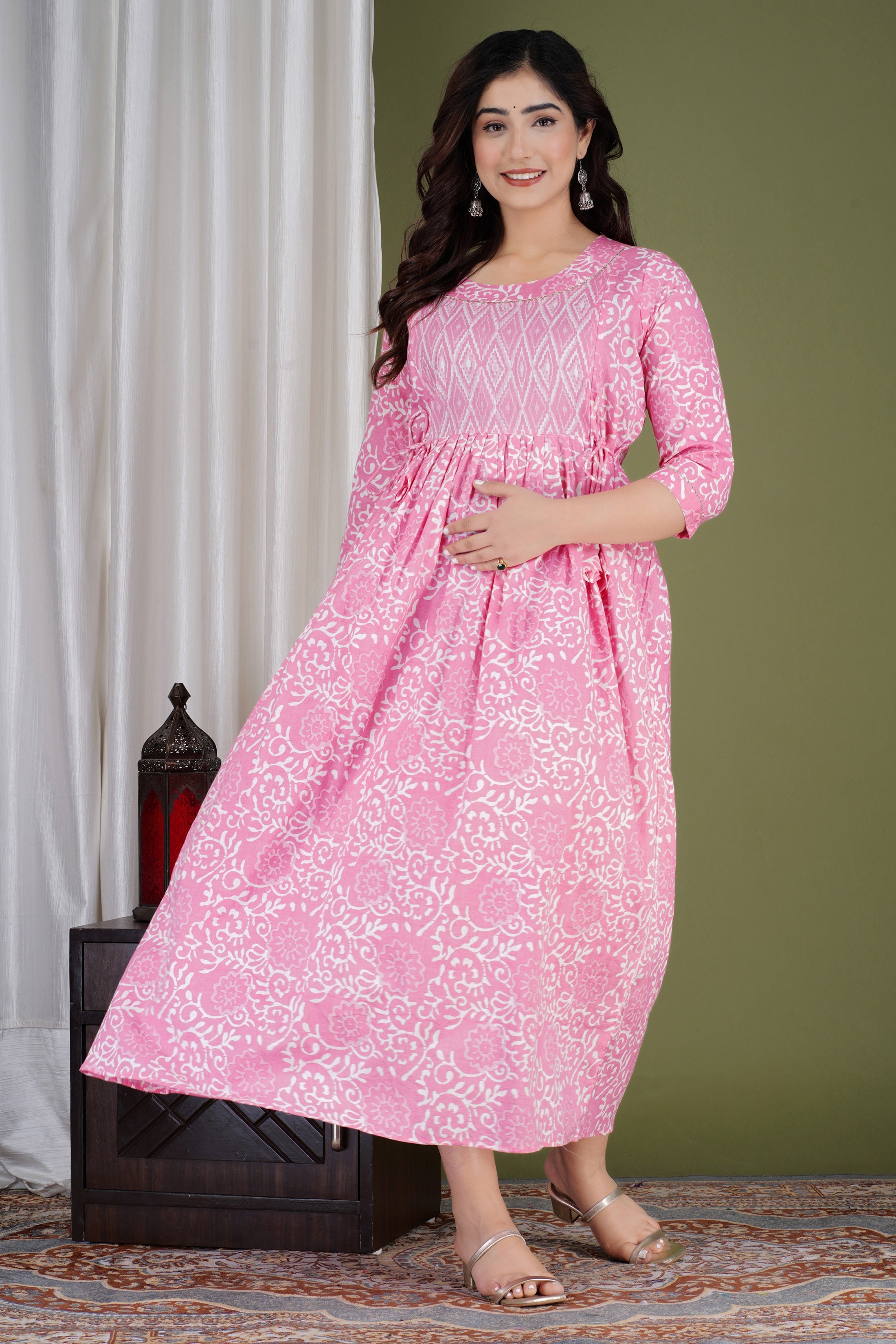Majestic divas Cotton Pink Floral & Ikat Printed Maternity Feeding Kurta Dress with Dual Zippers & Side Tie-Up