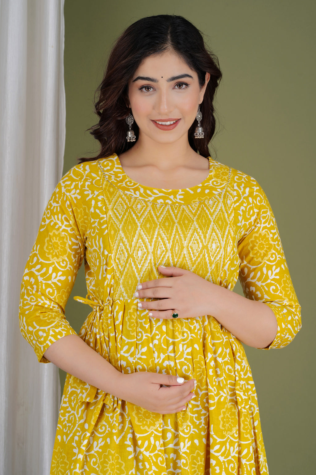 Majestic divas Cotton Yellow Floral Buta Printed Maternity Feeding Kurta Dress with Dual Zippers