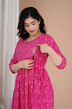 Majestic divas Cotton Pink Bandhani Printed Maternity Feeding Kurta Dress with Stripe Yoke & Dual Zippers