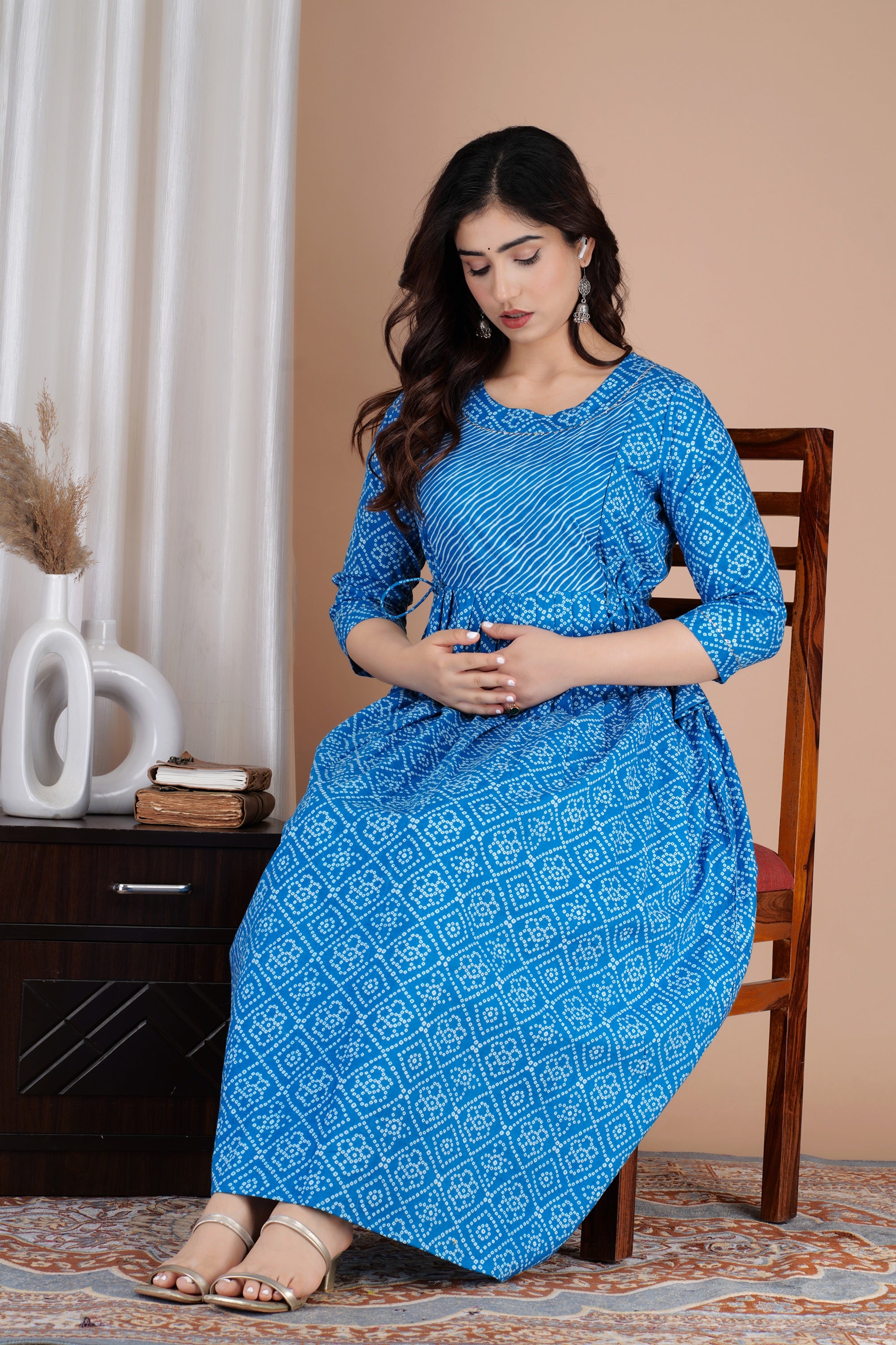 Majestic divas Cotton Blue Bandhani Printed Maternity Feeding Kurta Dress with Dual Zippers Main image