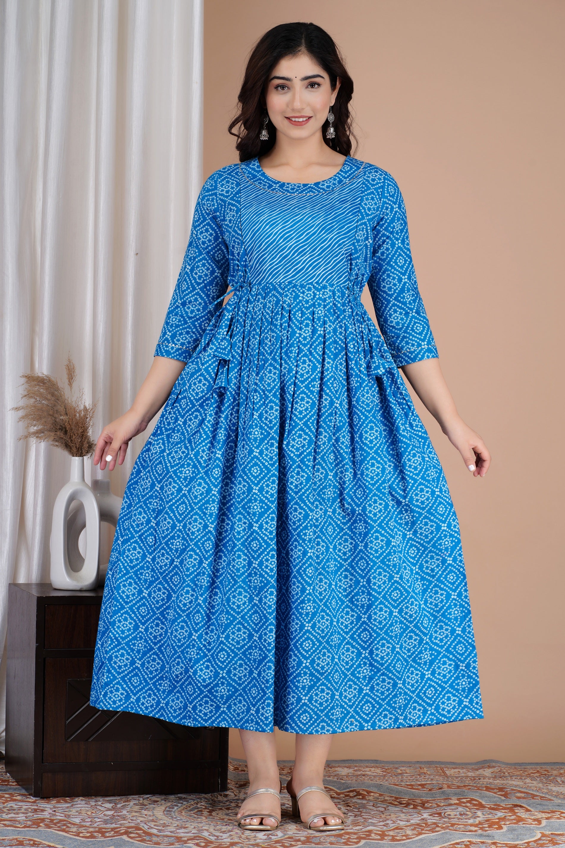 Majestic divas Cotton Blue Bandhani Printed Maternity Feeding Kurta Dress with Dual Zippers