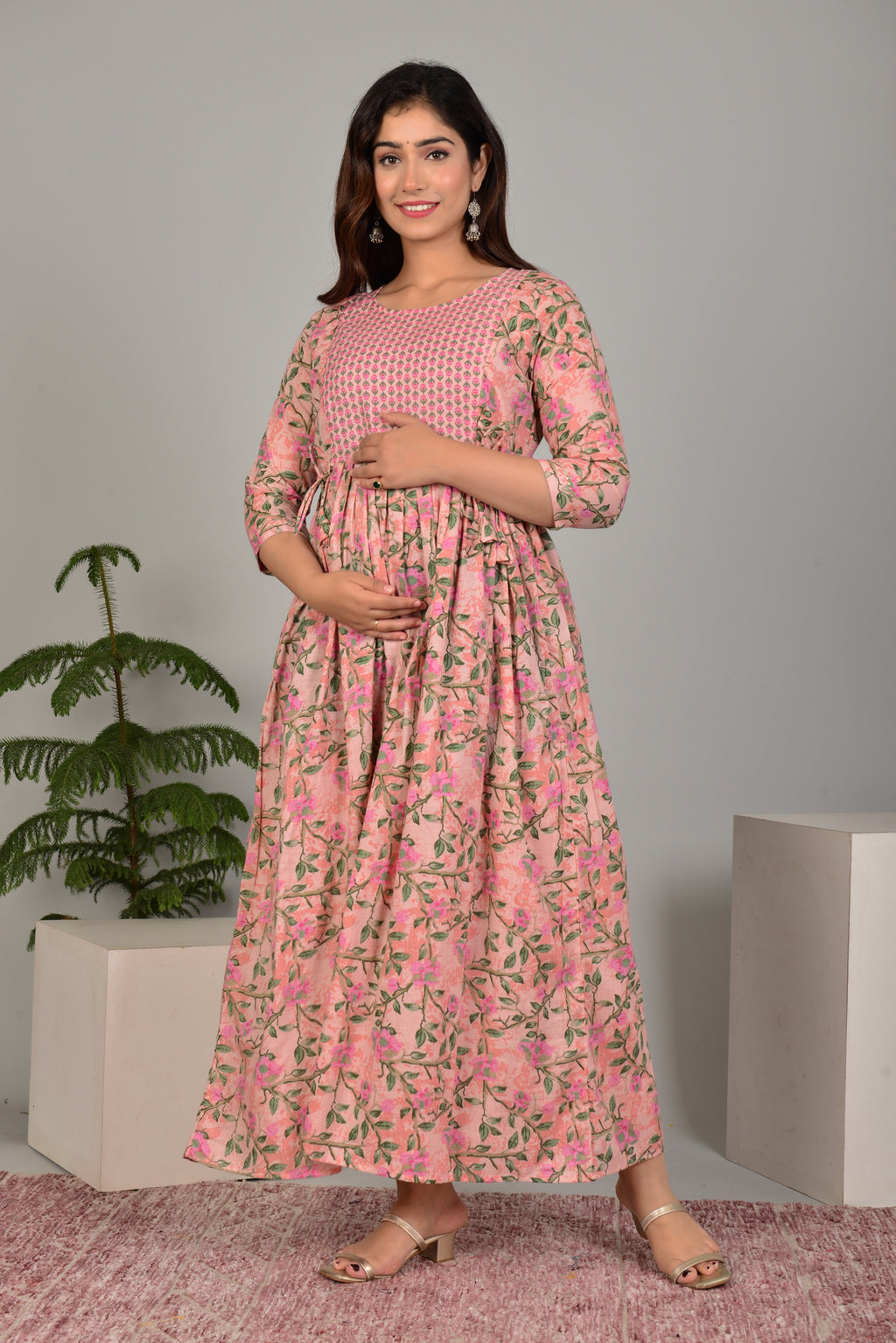 Majestic divas Cotton Peach Floral Vine Printed Maternity Feeding Kurta Dress with Contrast Buti Yoke & Dual Zippers