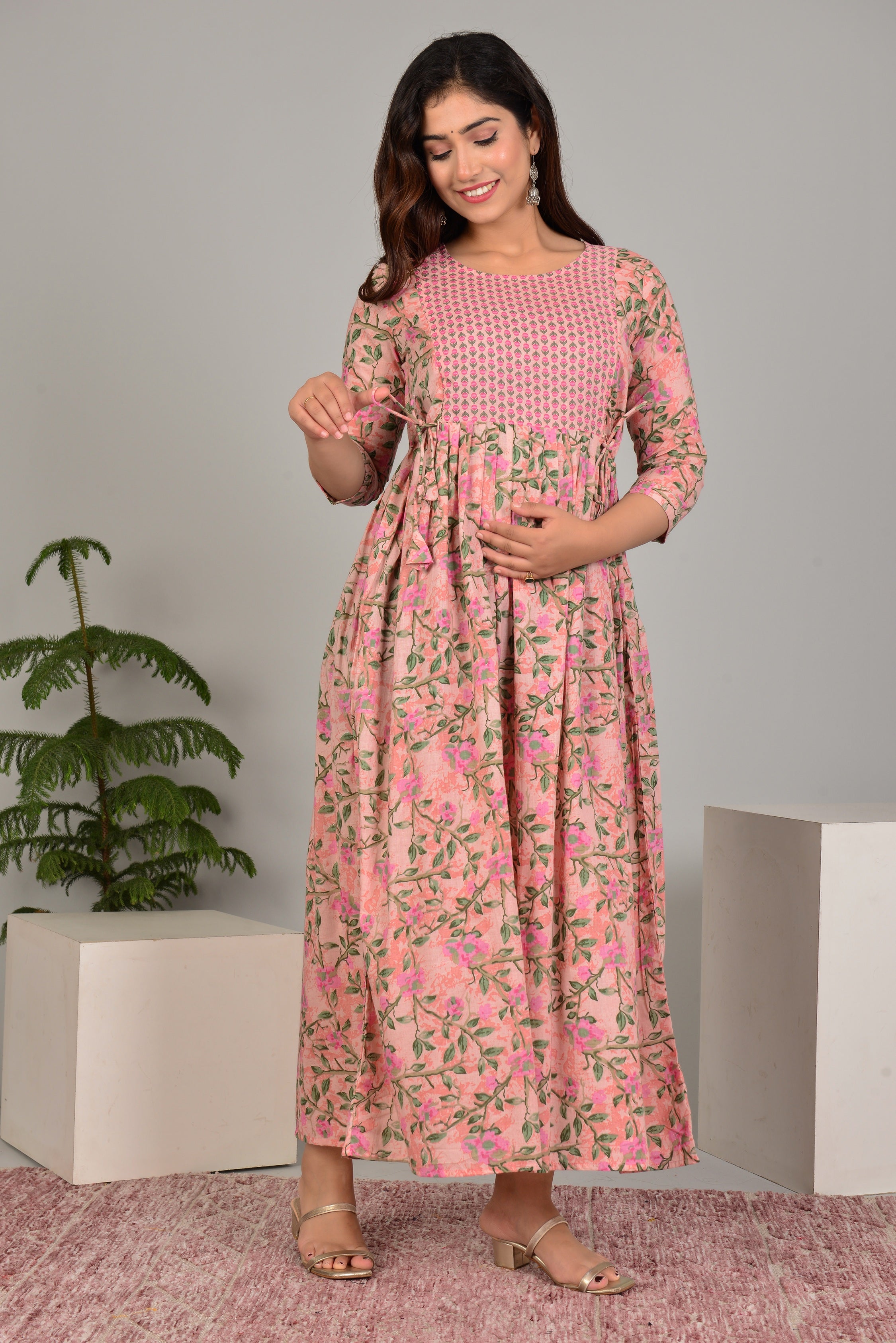 Majestic divas Cotton Peach Floral Vine Printed Maternity Feeding Kurta Dress with Contrast Buti Yoke & Dual Zippers