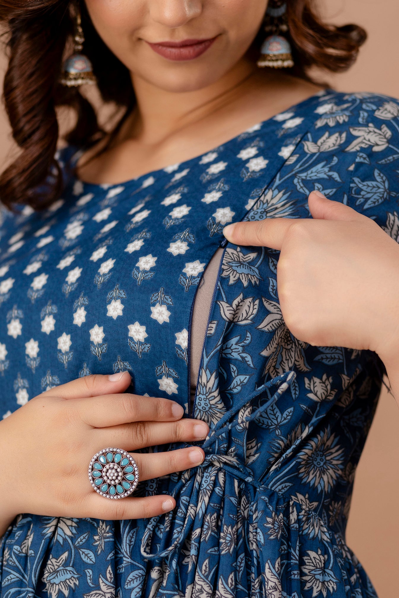Majestic divas Cotton Blue Floral Buta Printed Maternity Feeding Kurta Dress with Dual Zippers