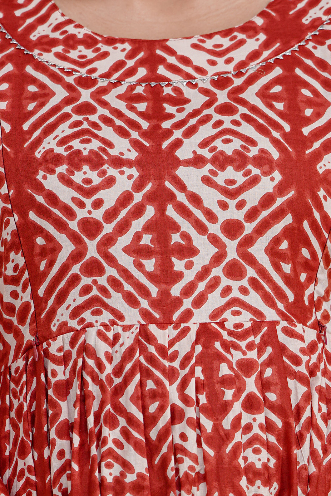Majestic divas Cotton Red Abstract Geometric Printed Maternity Feeding Kurta Dress with Dual Zippers