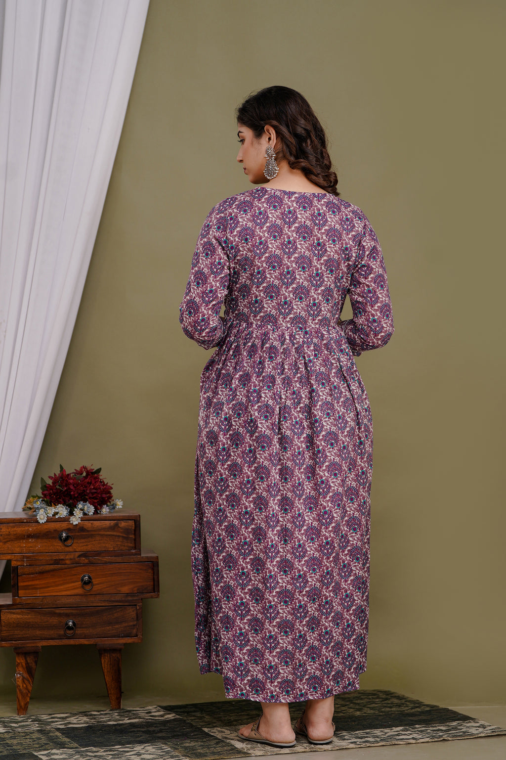 Majestic divas Cotton Mauve Ethnic Floral Printed Maternity Feeding Kurta Dress with Dual Zippers