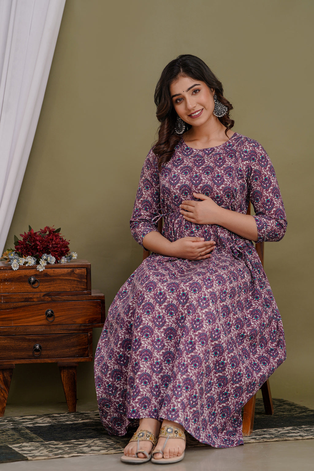 Majestic divas Cotton Mauve Ethnic Floral Printed Maternity Feeding Kurta Dress with Dual Zippers