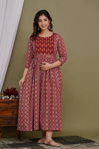 Majestic divas Cotton Rust Red Geometric Floral Printed Maternity Feeding Kurta Dress with Dual Zippers