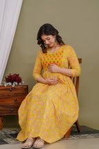 Majestic divas Cotton Mustard Yellow Pink Floral & Buti Printed Maternity Feeding Kurta Dress with Dual Zippers