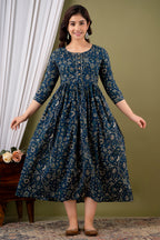 Majestic divas Cotton Teal Blue Beige Floral & Bird Printed Maternity Feeding Kurta Dress with Front Buttons & Dual Zippers