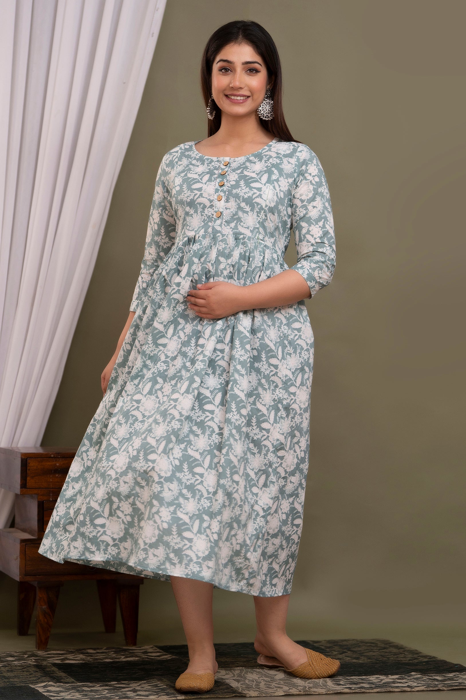 Majestic divas Cotton Sea Green White Floral Printed Maternity Feeding Kurta Dress with Dual Side Zippers