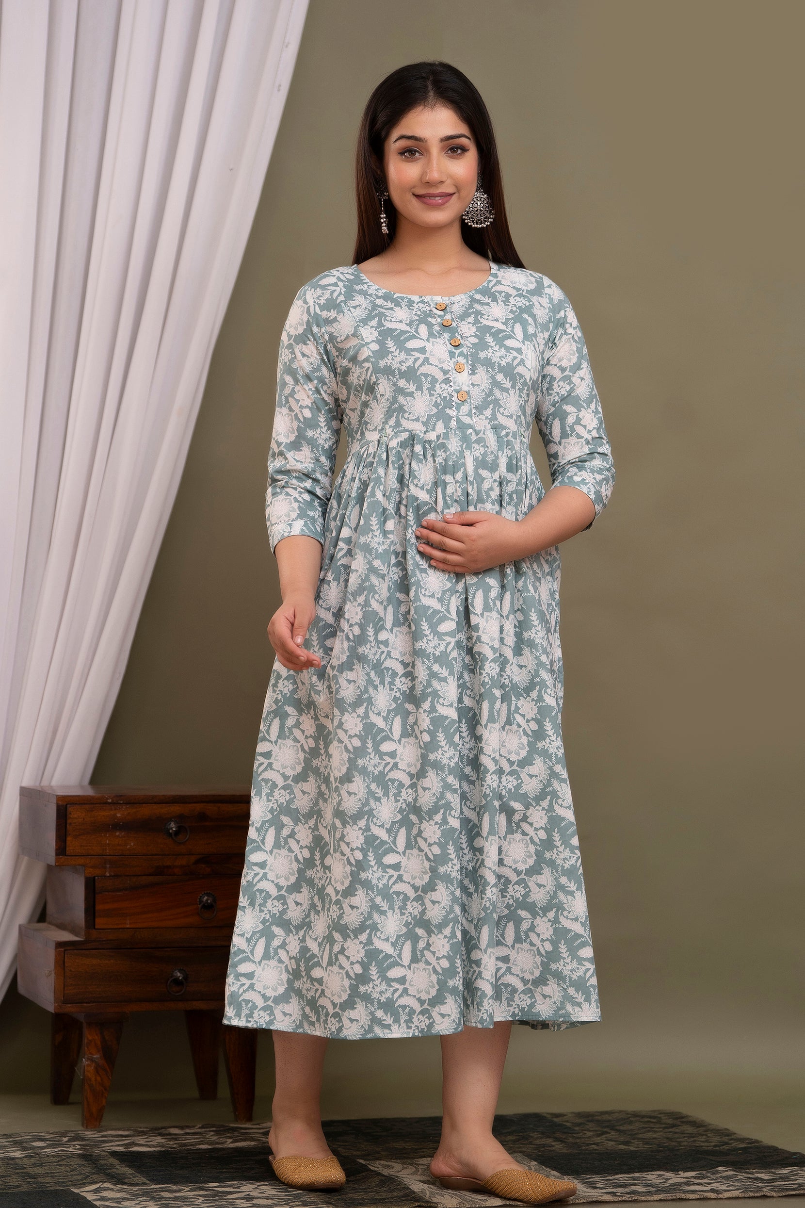 Majestic divas Cotton Sea Green White Floral Printed Maternity Feeding Kurta Dress with Dual Side Zippers