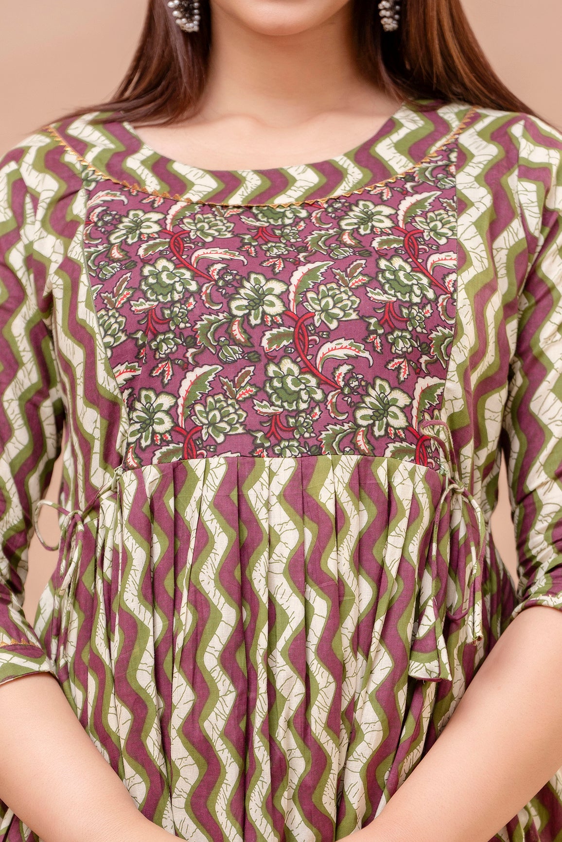 Majestic divas Cotton Olive Green & Wine Zigzag Printed Maternity Feeding Kurta Dress with Dual Side Zippers