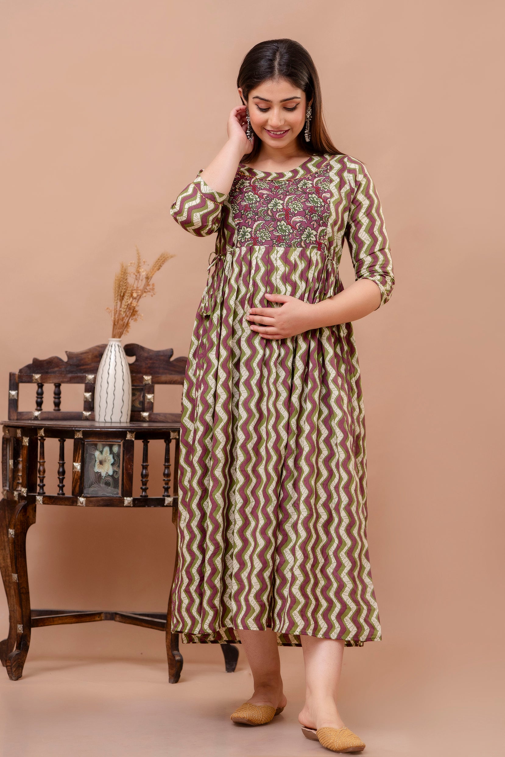 Majestic divas Cotton Olive Green & Wine Zigzag Printed Maternity Feeding Kurta Dress with Dual Side Zippers Main image