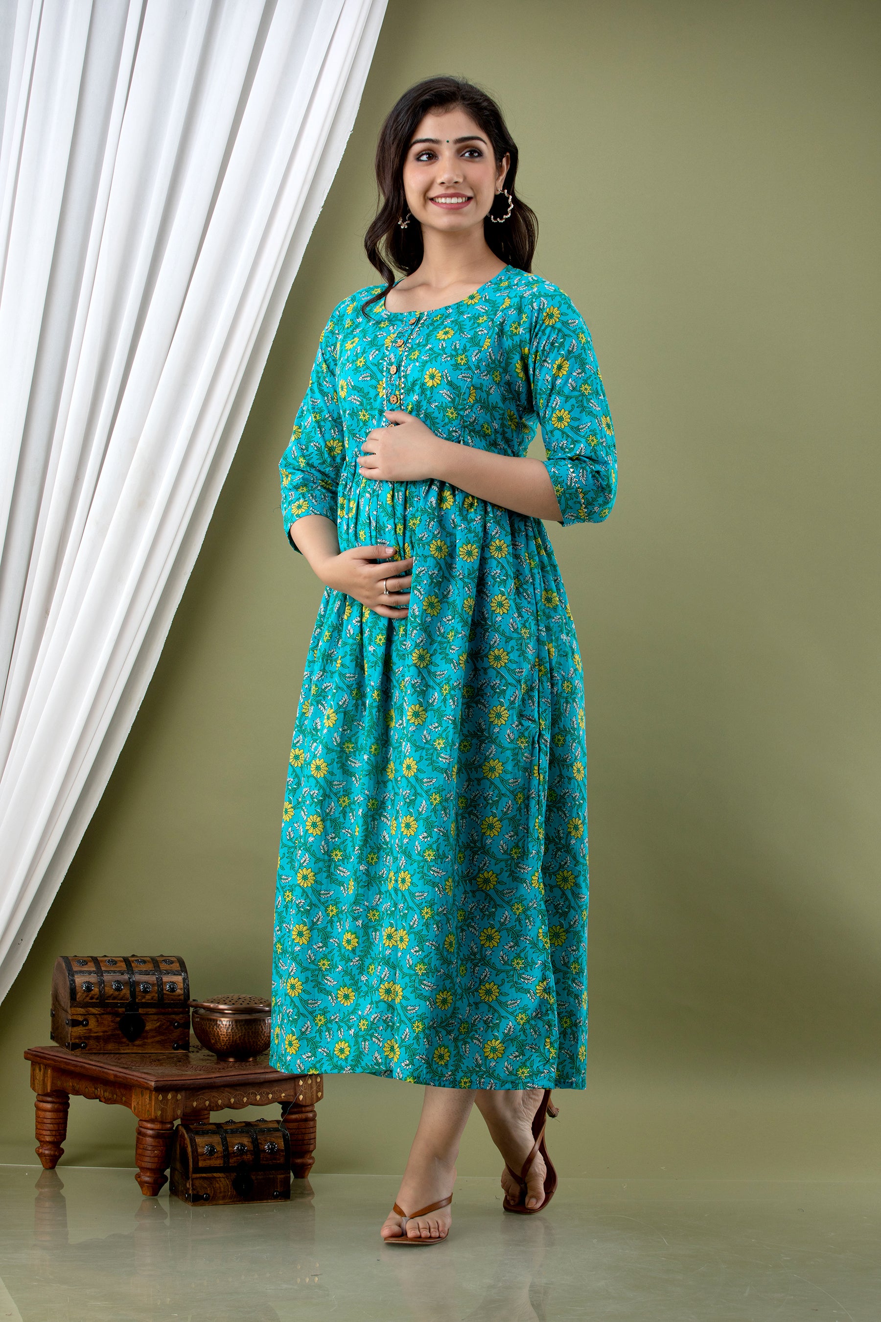 Majestic divas Cotton Teal Floral Printed Maternity Feeding Kurta Dress with Dual Zippers Main image