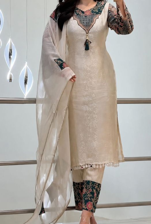 Ivory Cream Pure Banarasi Weaving Dupatta Set with Floral Handwork Neck & Jacquard Dupatta