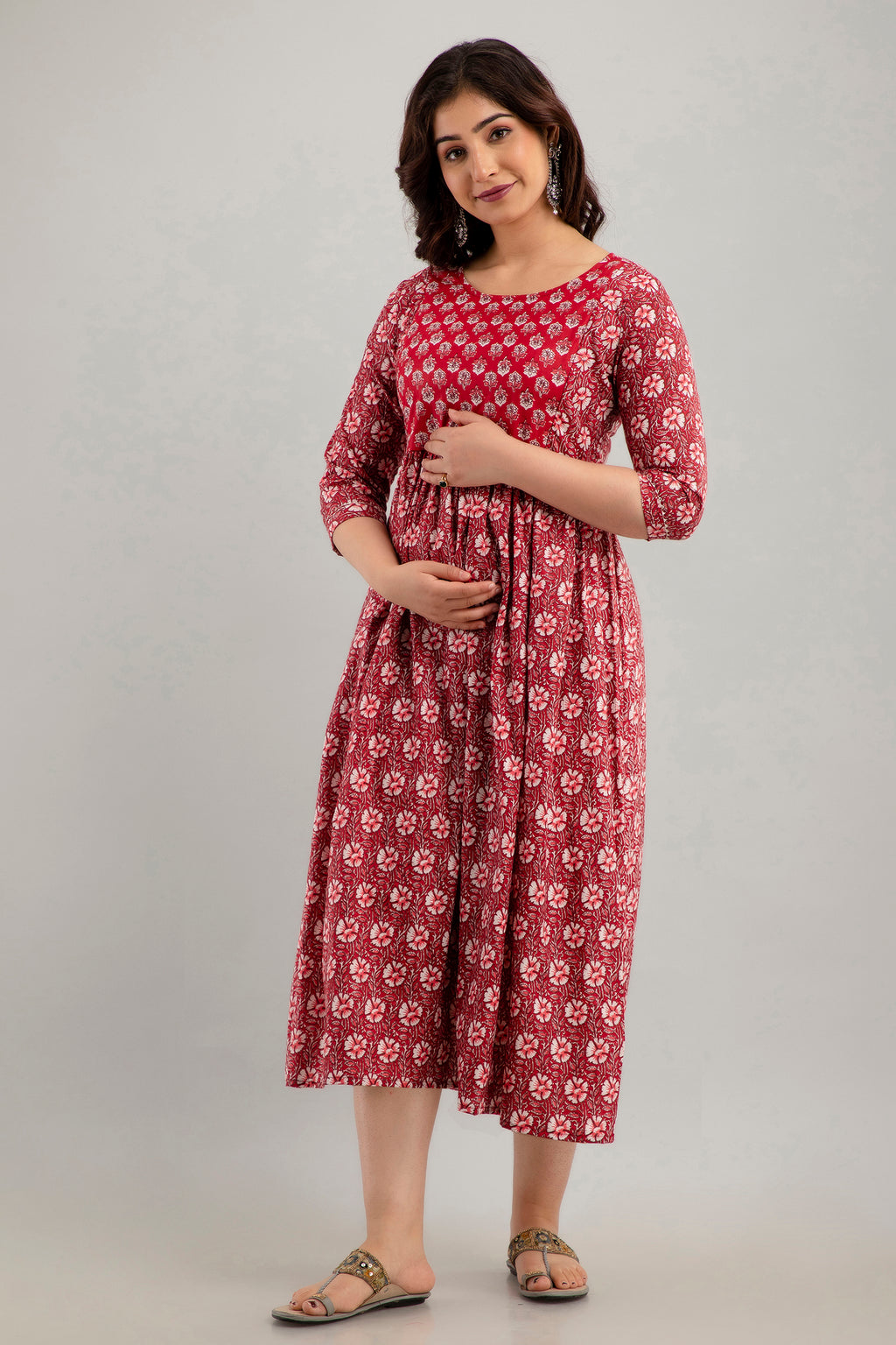 Majestic divas Cotton Maroon Floral Maternity Feeding Kurta Dress with Dual Zippers
