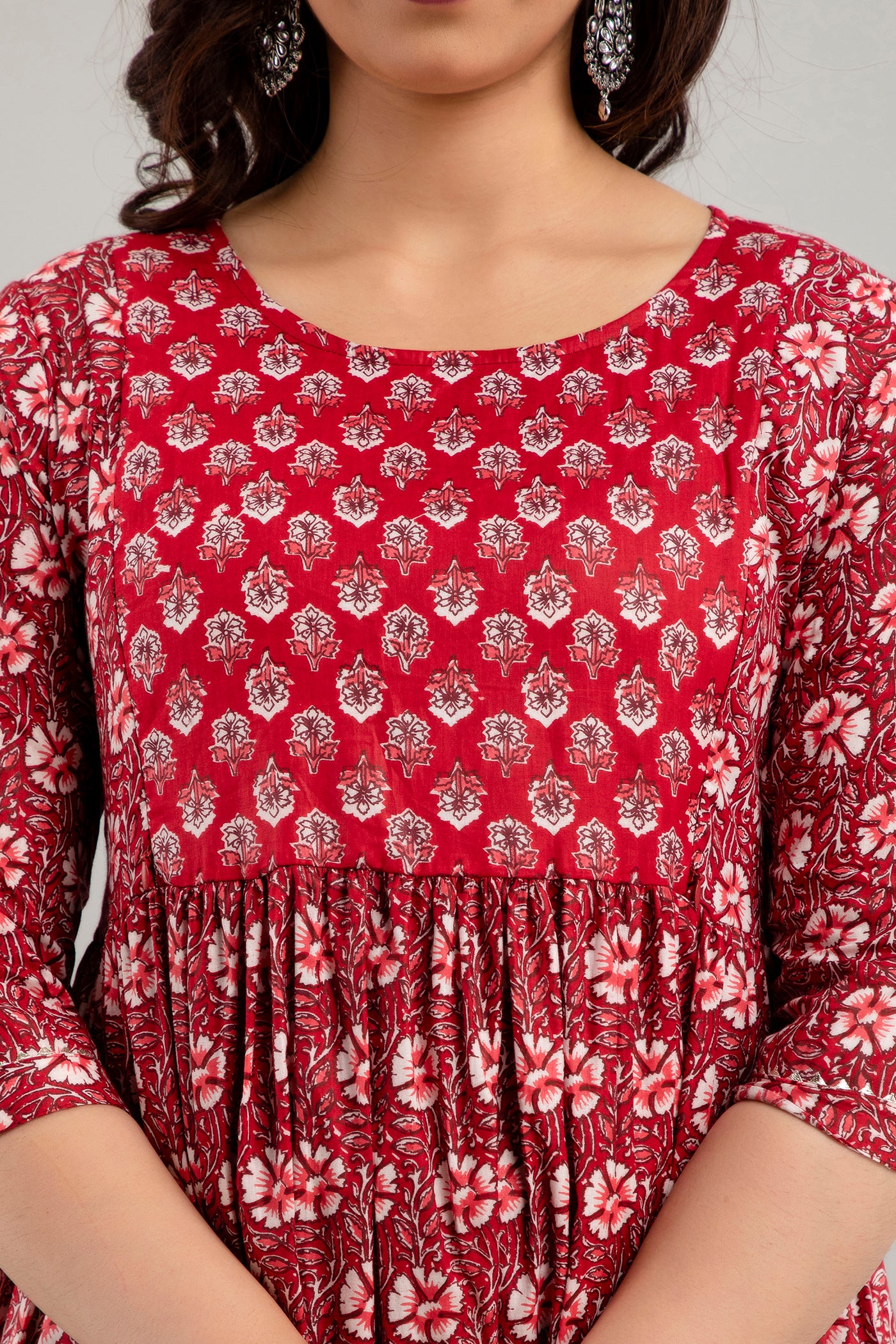 Majestic divas Cotton Maroon Floral Maternity Feeding Kurta Dress with Dual Zippers