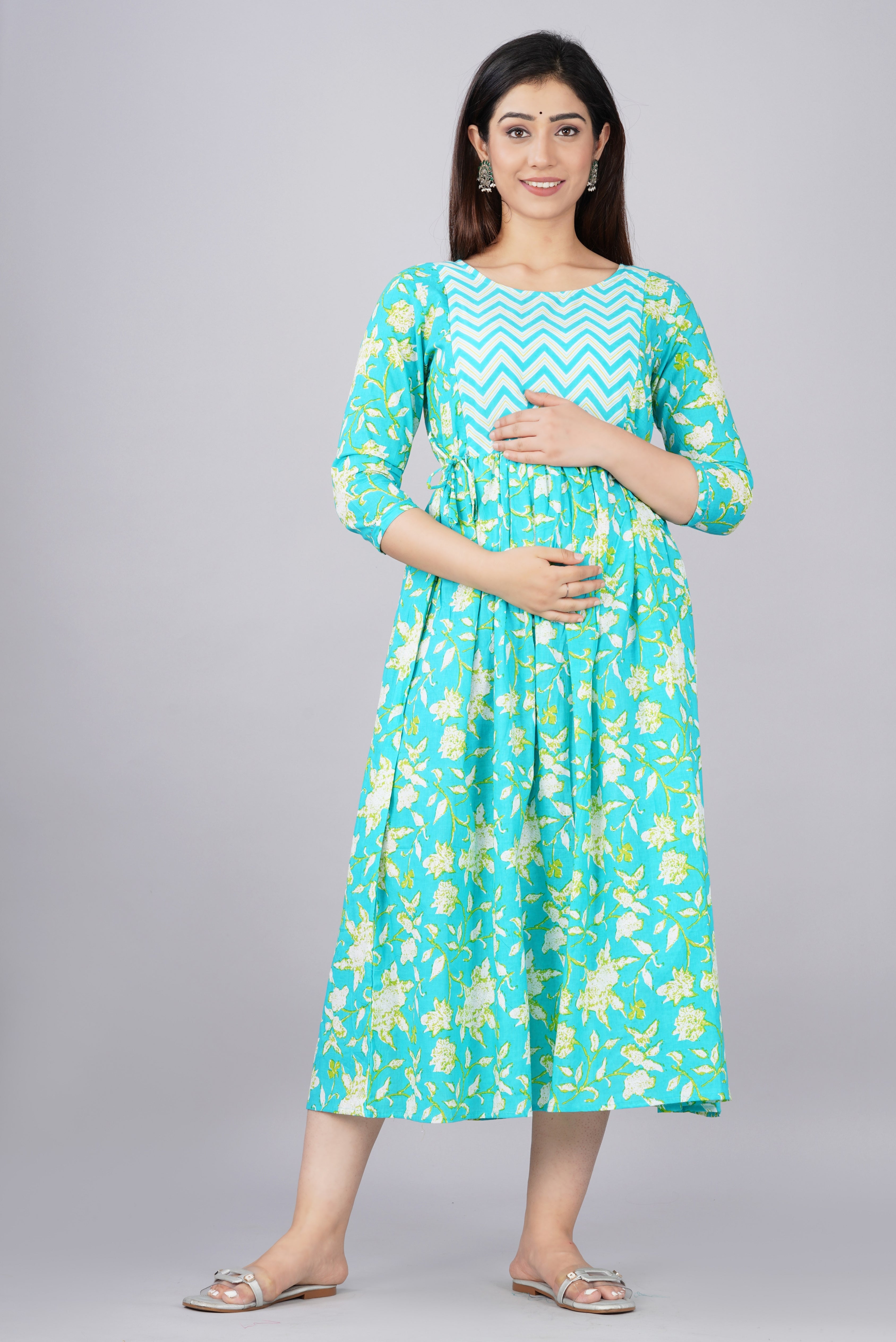 Majestic divas Cotton Aqua Blue White Floral Printed Maternity Feeding Kurta Dress with Dual Zippers Main image