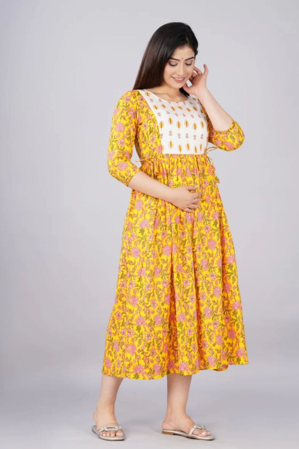 Majestic divas Cotton Lemon Yellow Floral Maternity Feeding Kurta Dress with Dual Zippers Main image