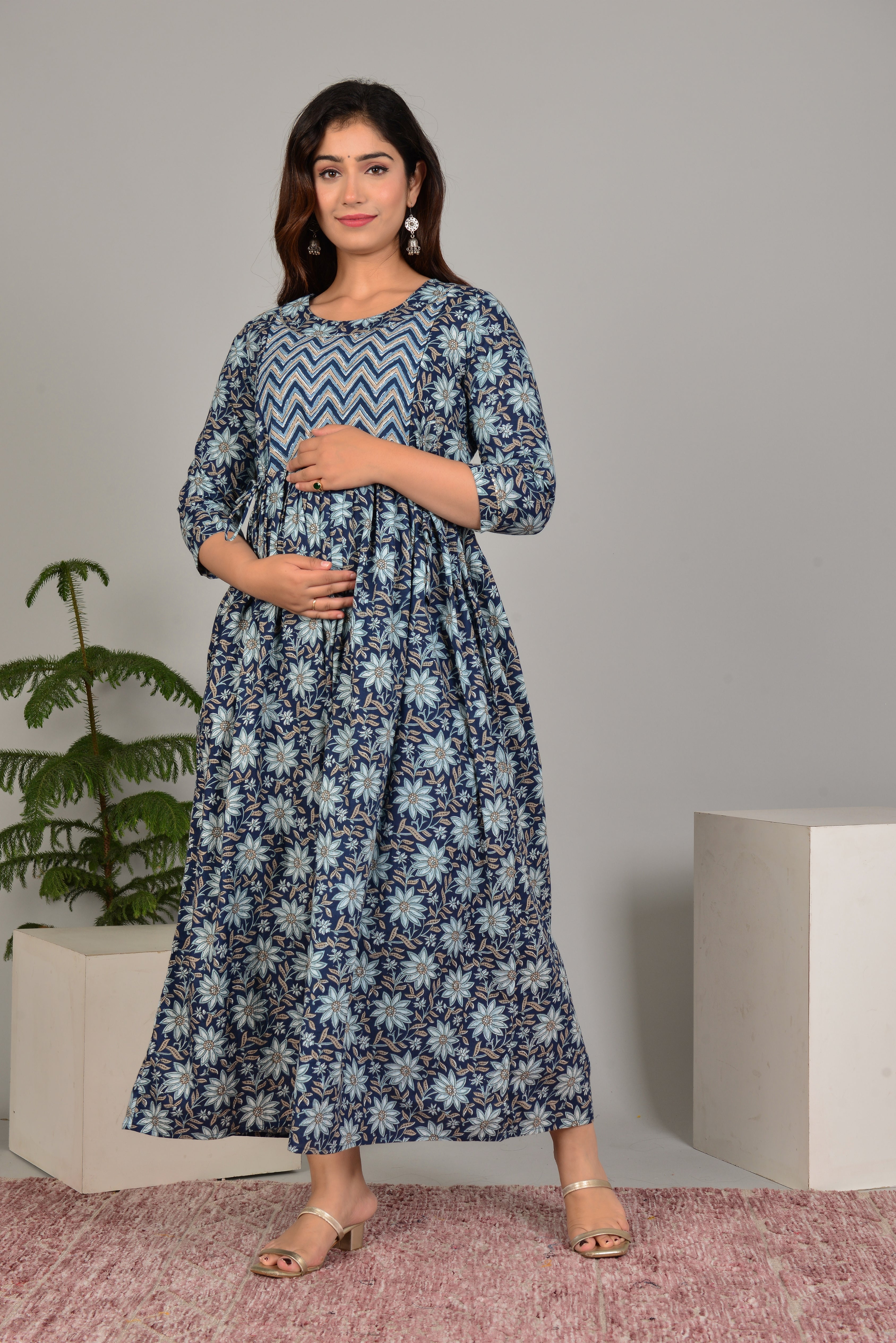 Majestic divas Cotton Navy Blue Floral Printed Maternity Feeding Kurta Dress with Dual Zippers Secondary image