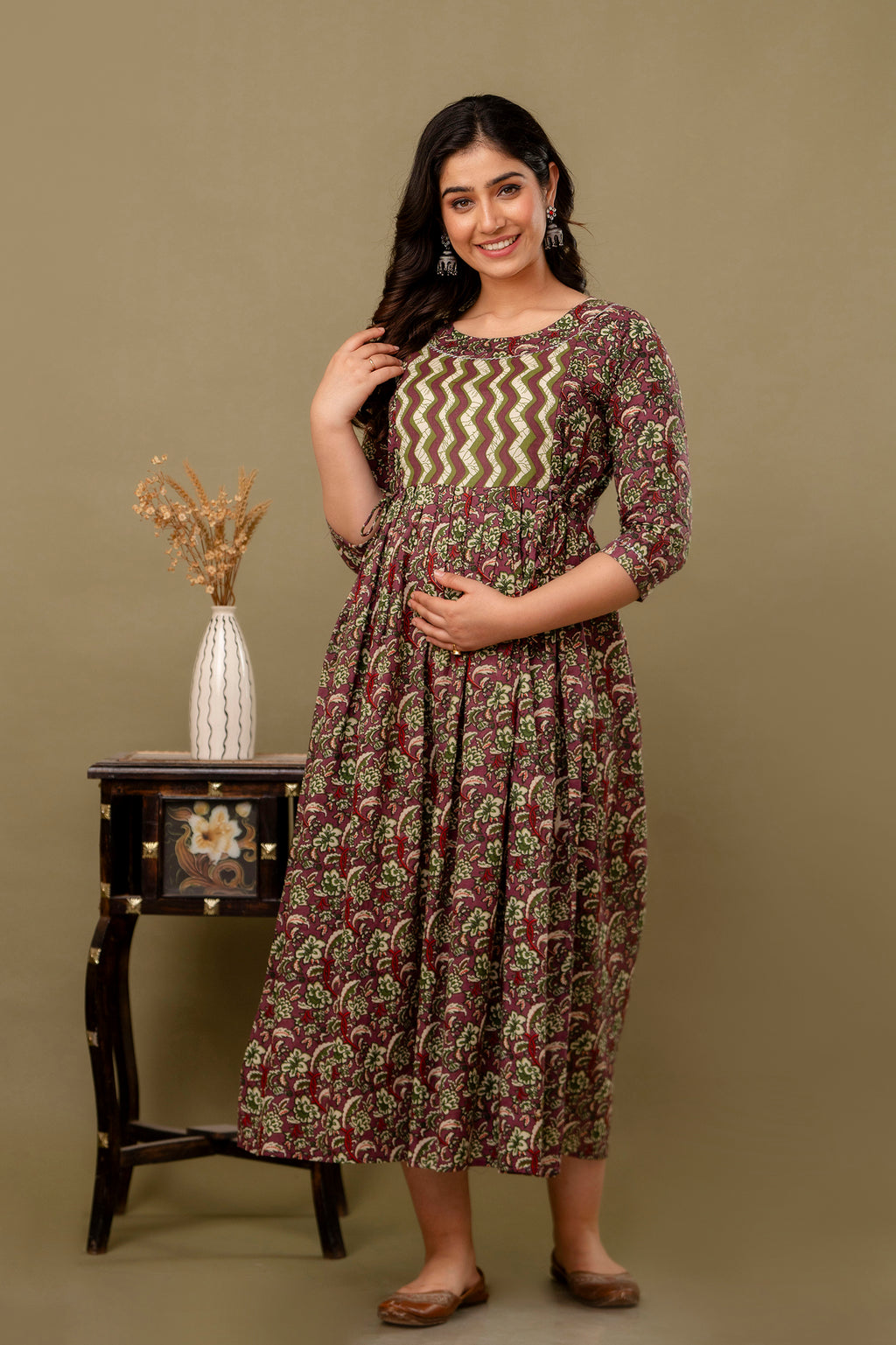 Majestic divas Cotton Wine Maroon Floral Maternity Feeding Kurta Dress with Dual Side Zippers