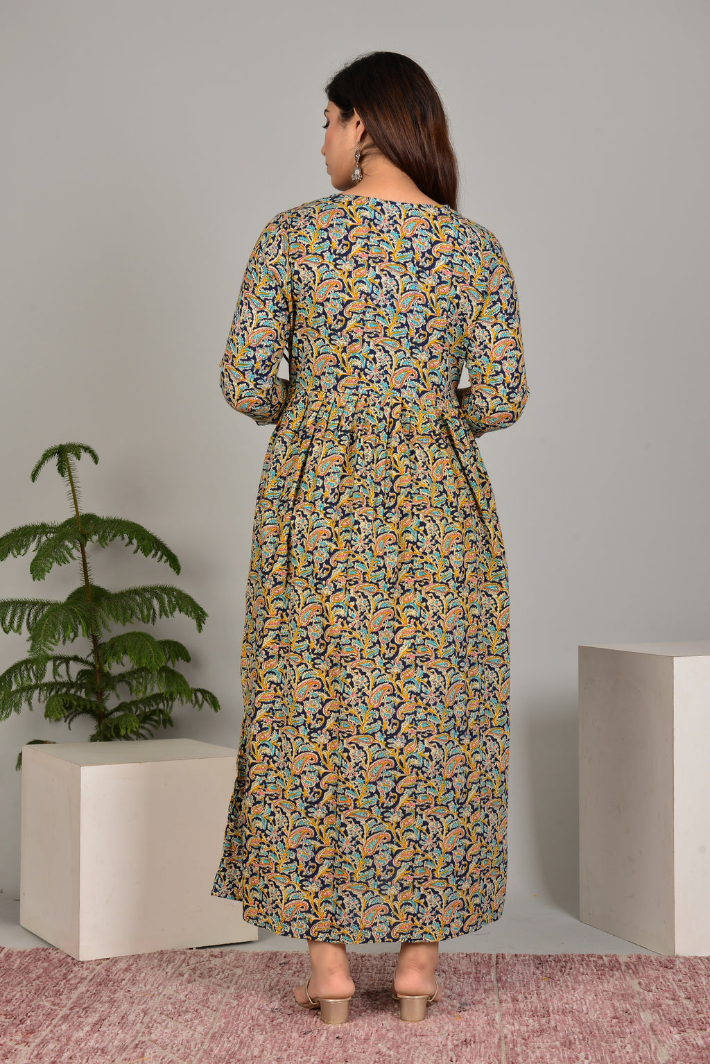 Majestic divas Cotton Navy Blue Paisley Floral Printed Maternity Feeding Kurta Dress with Dual Zippers