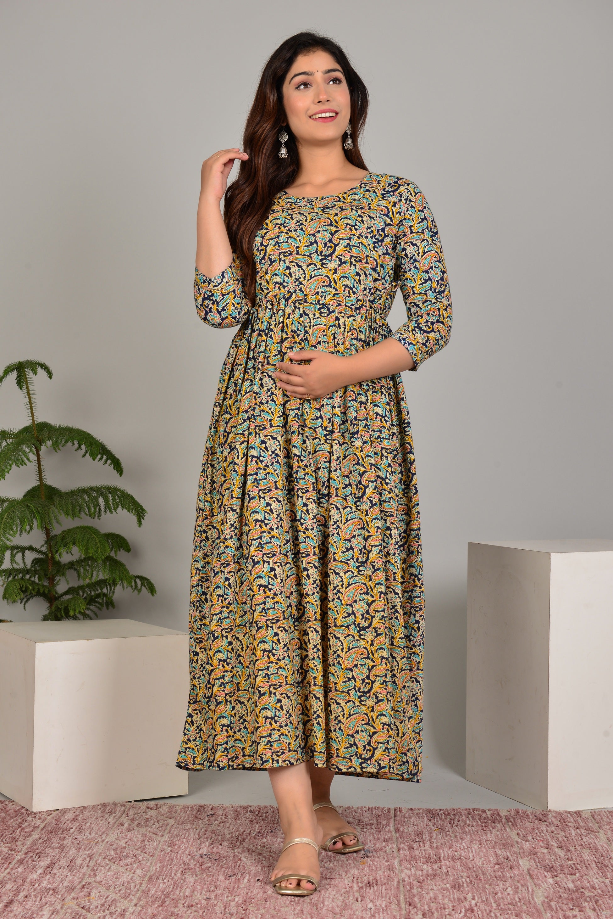 Majestic divas Cotton Navy Blue Paisley Floral Printed Maternity Feeding Kurta Dress with Dual Zippers