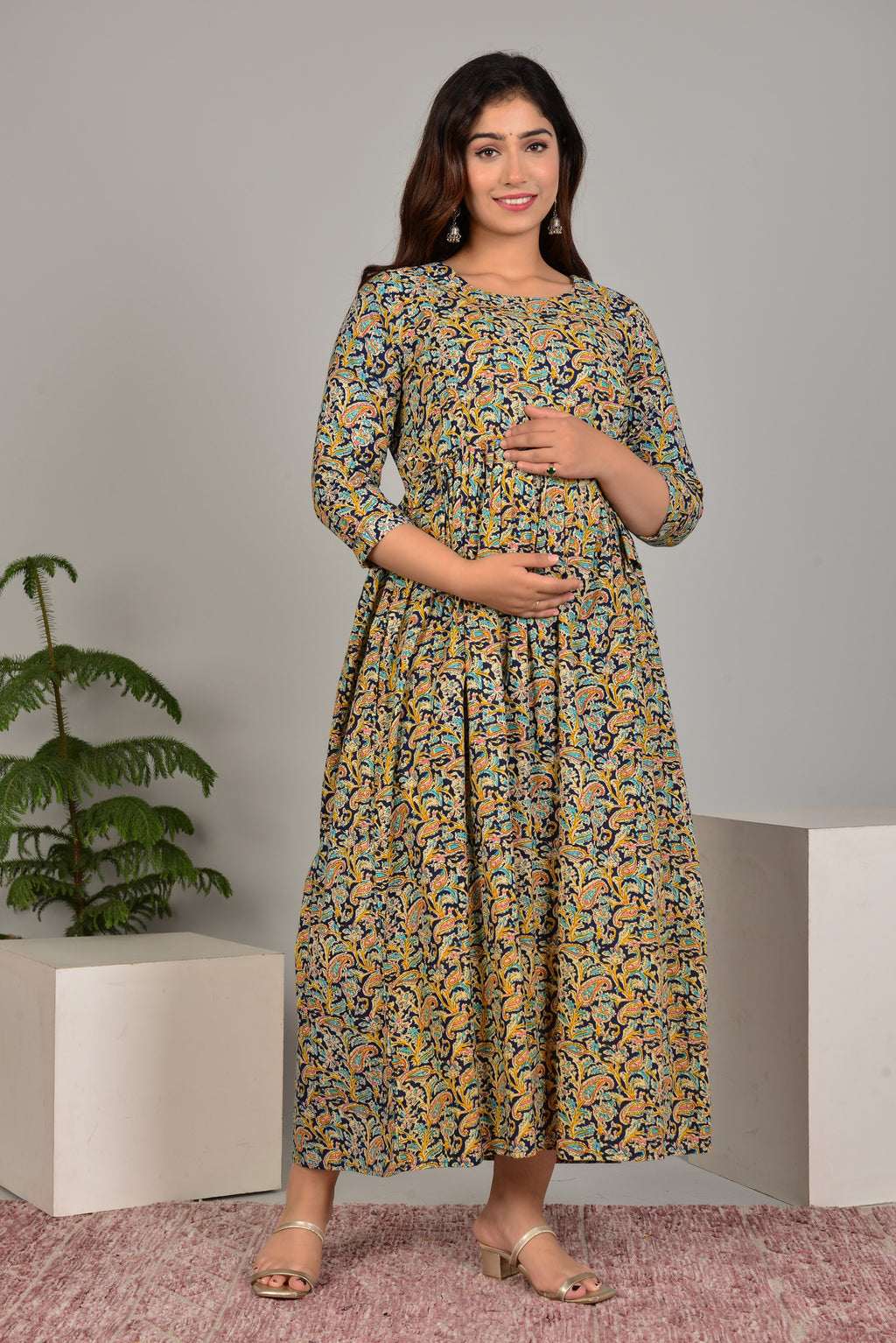 Majestic divas Cotton Navy Blue Paisley Floral Printed Maternity Feeding Kurta Dress with Dual Zippers