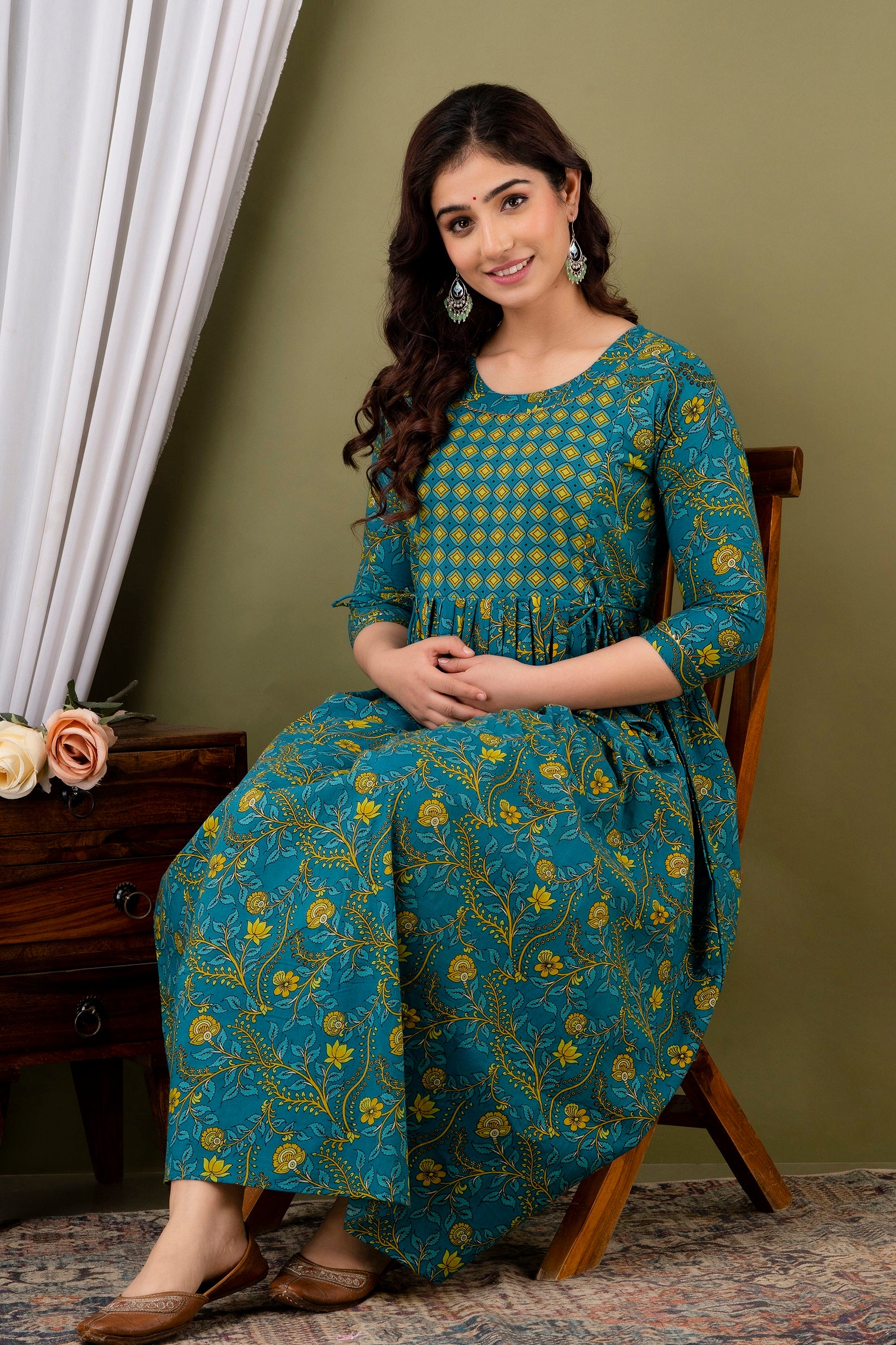 Majestic divas Cotton Teal Blue Floral Vine Printed Maternity Feeding Kurta Dress with Dual Zippers