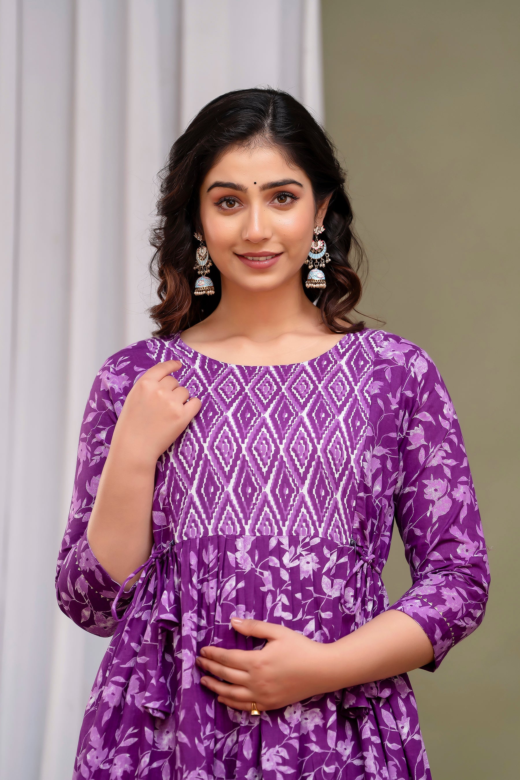 Majestic divas Cotton Purple Floral Printed Maternity Feeding Kurta Dress with Dual Zippers