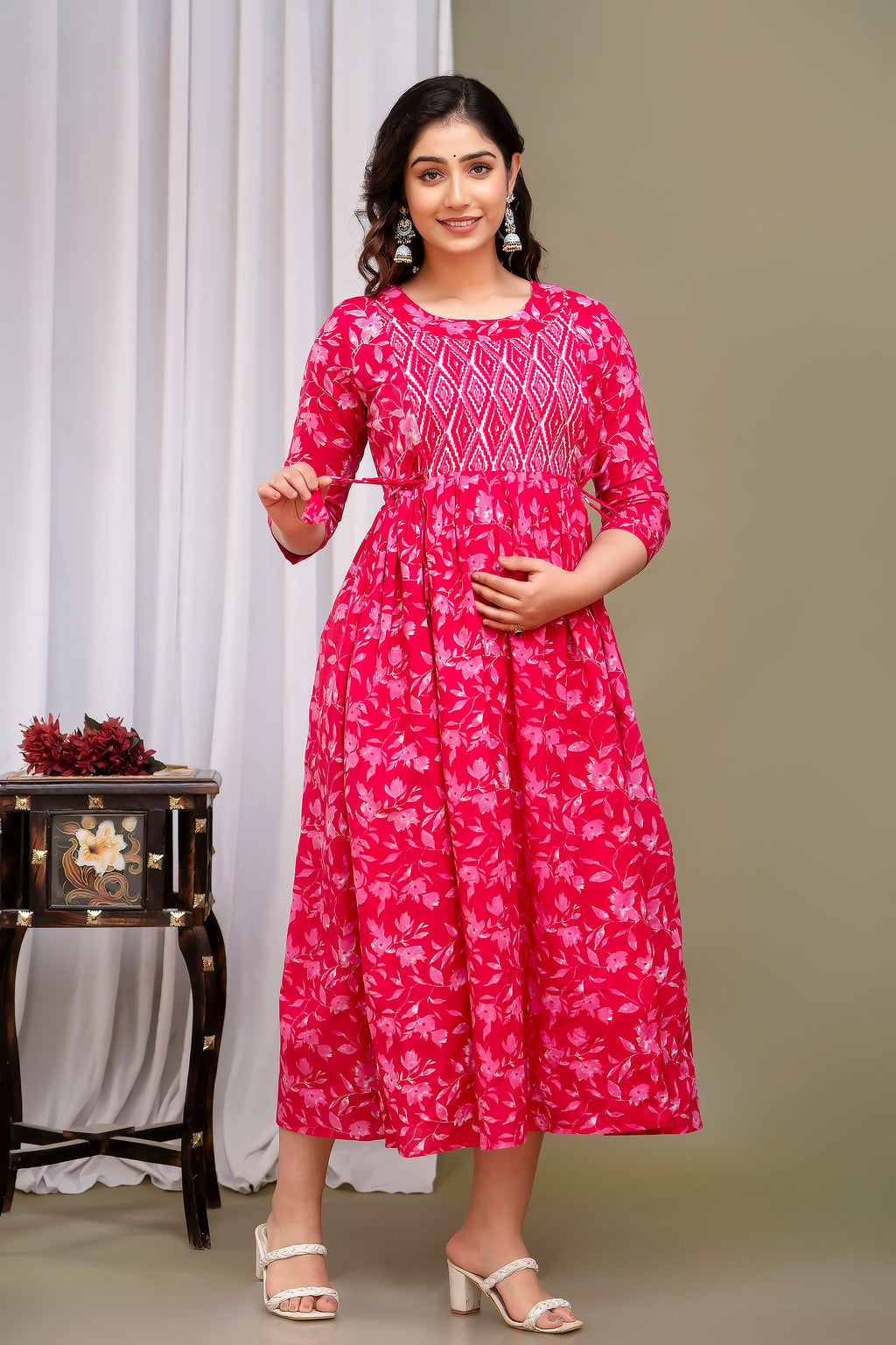 Majestic divas Cotton Rani Pink Floral Printed Maternity Feeding Kurta Dress with Dual Zippers