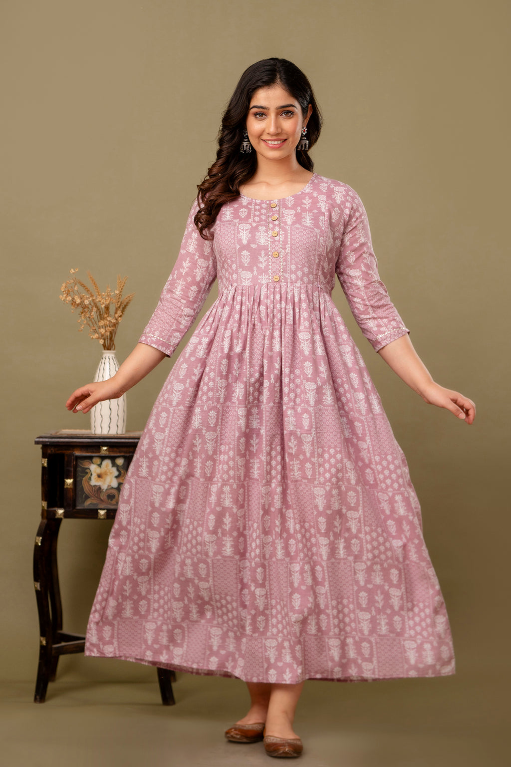 Majestic divas Cotton Dusty Rose Floral Printed Maternity Feeding Kurta Dress with Dual Zippers