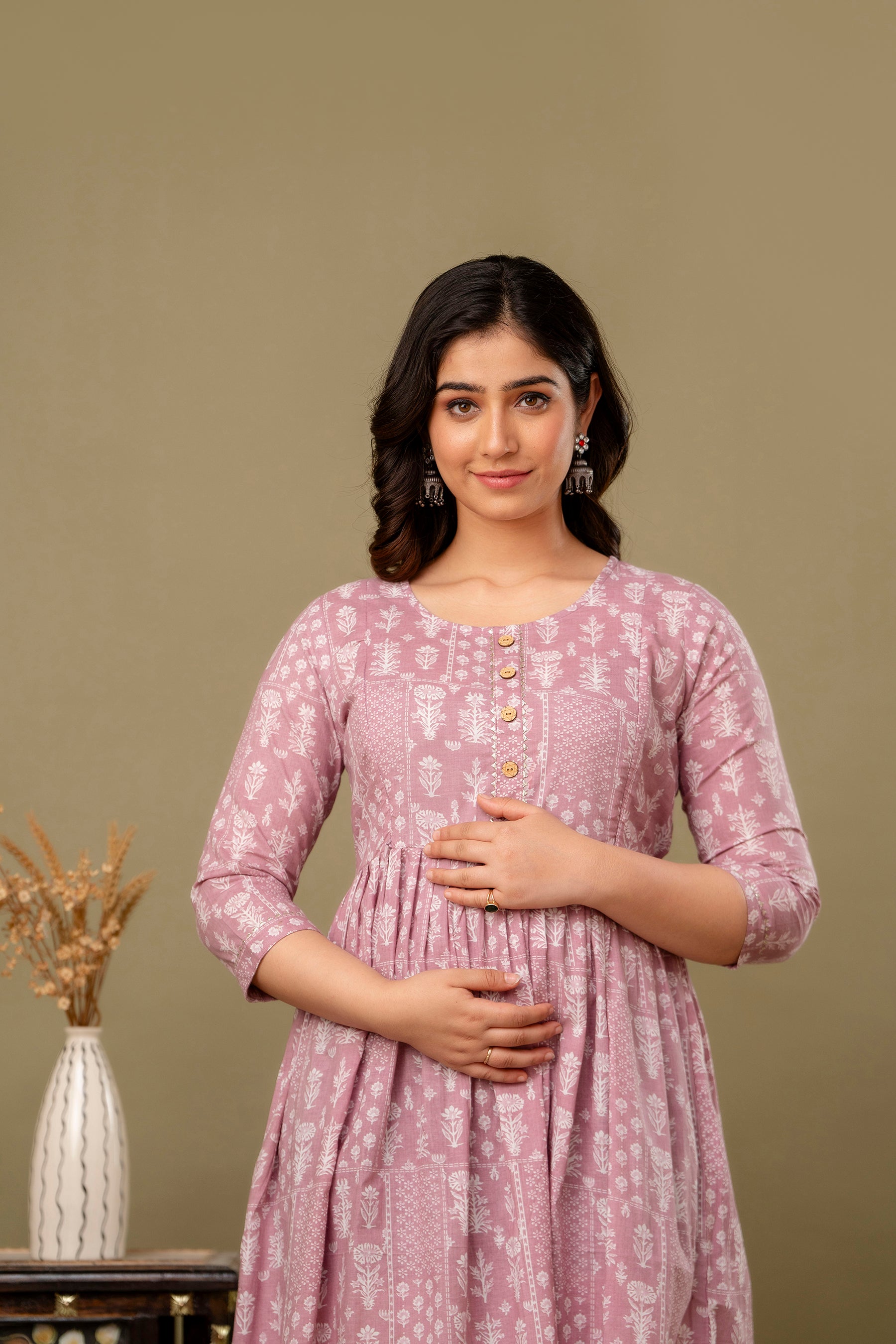 Majestic divas Cotton Dusty Rose Floral Printed Maternity Feeding Kurta Dress with Dual Zippers Secondary image