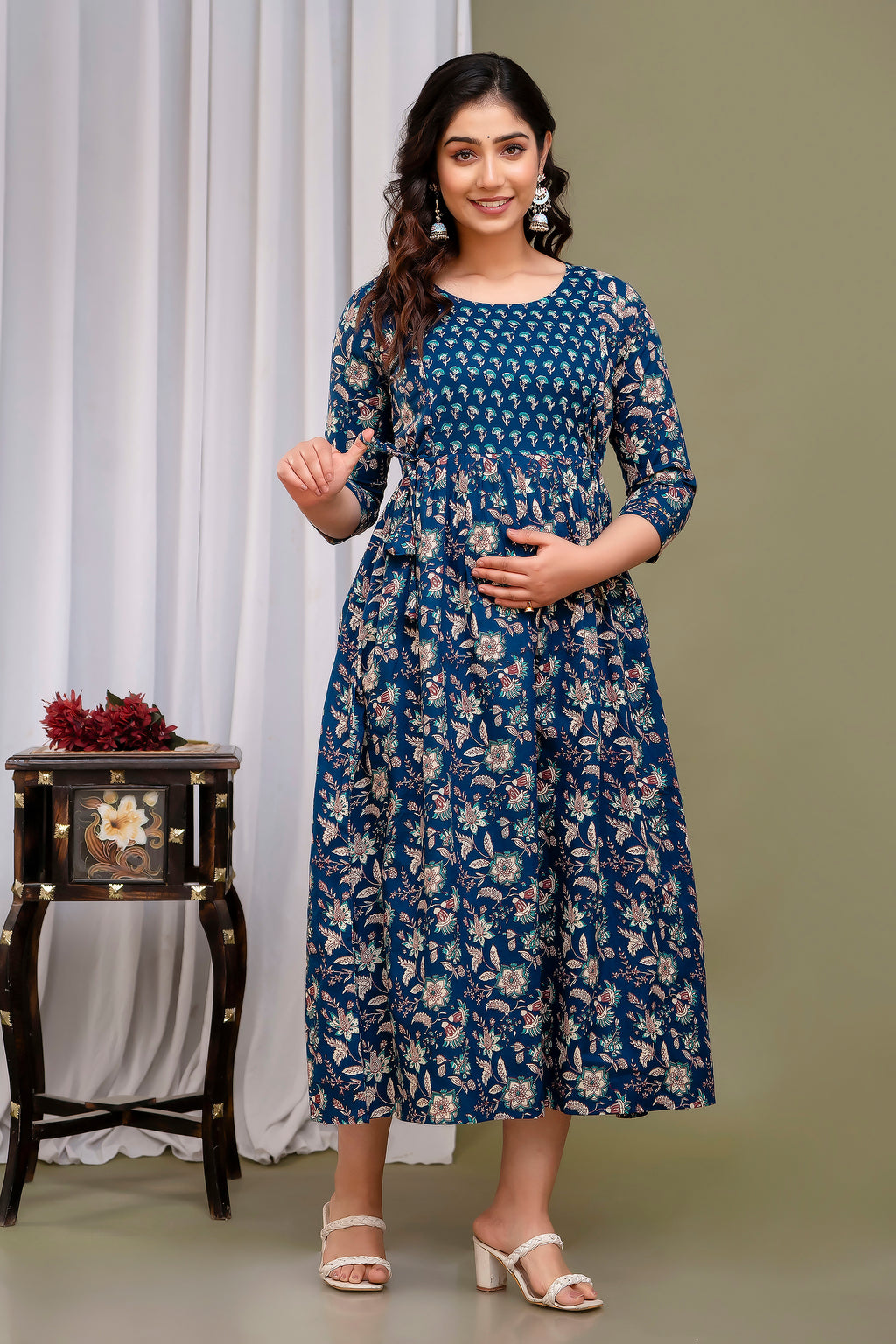 Majestic divas Cotton Navy Blue Floral Printed Maternity Feeding Kurta Dress with Dual Zippers