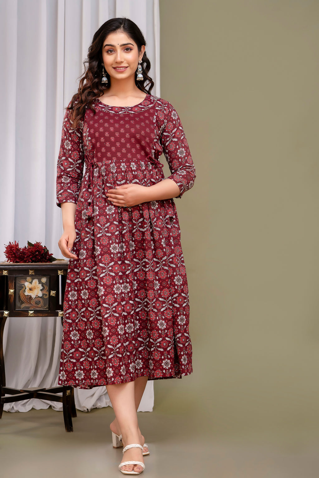 Majestic divas Cotton Maroon Floral Printed Maternity Feeding Kurta Dress with Dual Zippers